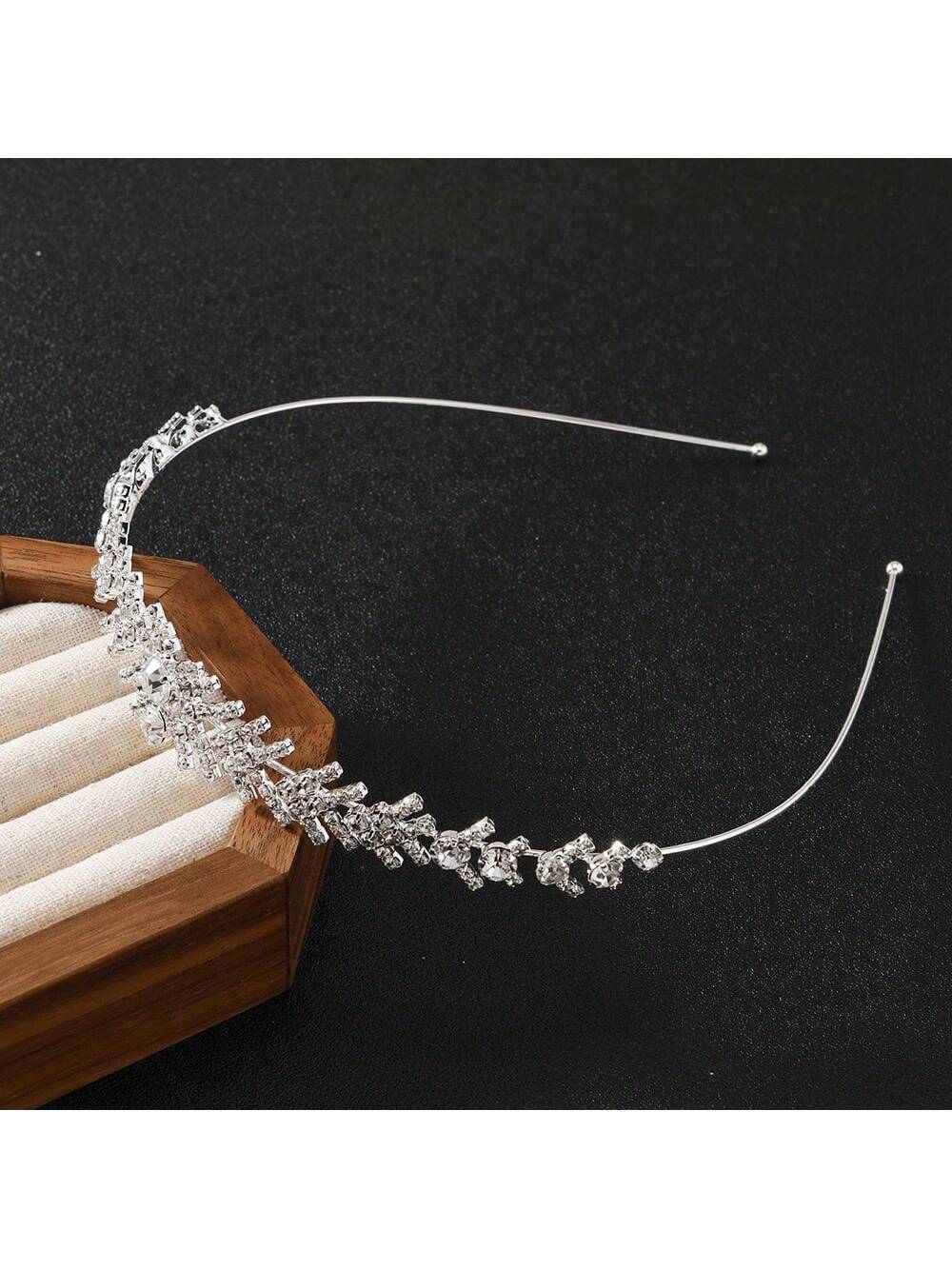 SHEIN 1pc/2pcs Fashionable Crystal Crown Headband, Glamorous & Shiny Bridal Headpiece Suitable For Women/Girls Wedding/Event/Party/Birthday/Banquet Outfit Accessory