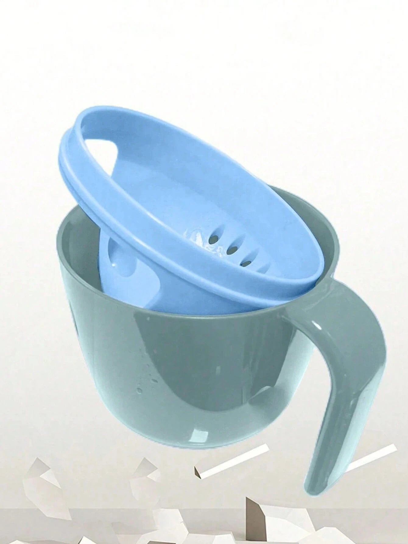  | SHEIN 1pc Bear Shaped Baby Shampoo Cup Shower Rinser Bathing Gargle Cup | shower | Shein | OneHub