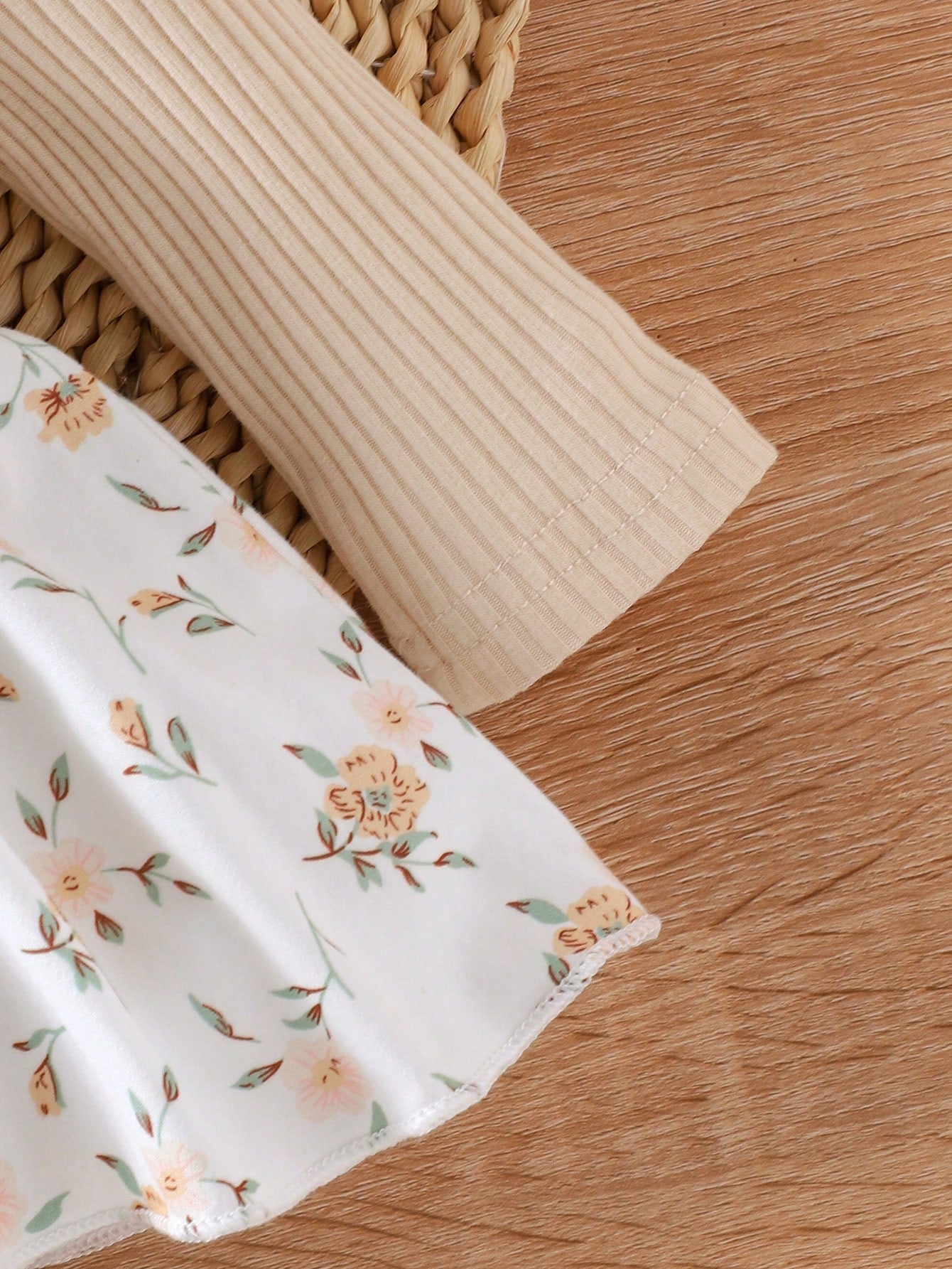  | SHEIN 1pc Infant/Toddler Girls Cute Round Neck Long Sleeve Jumpsuit, Thin For Spring/Autumn | Dress | Shein | OneHub