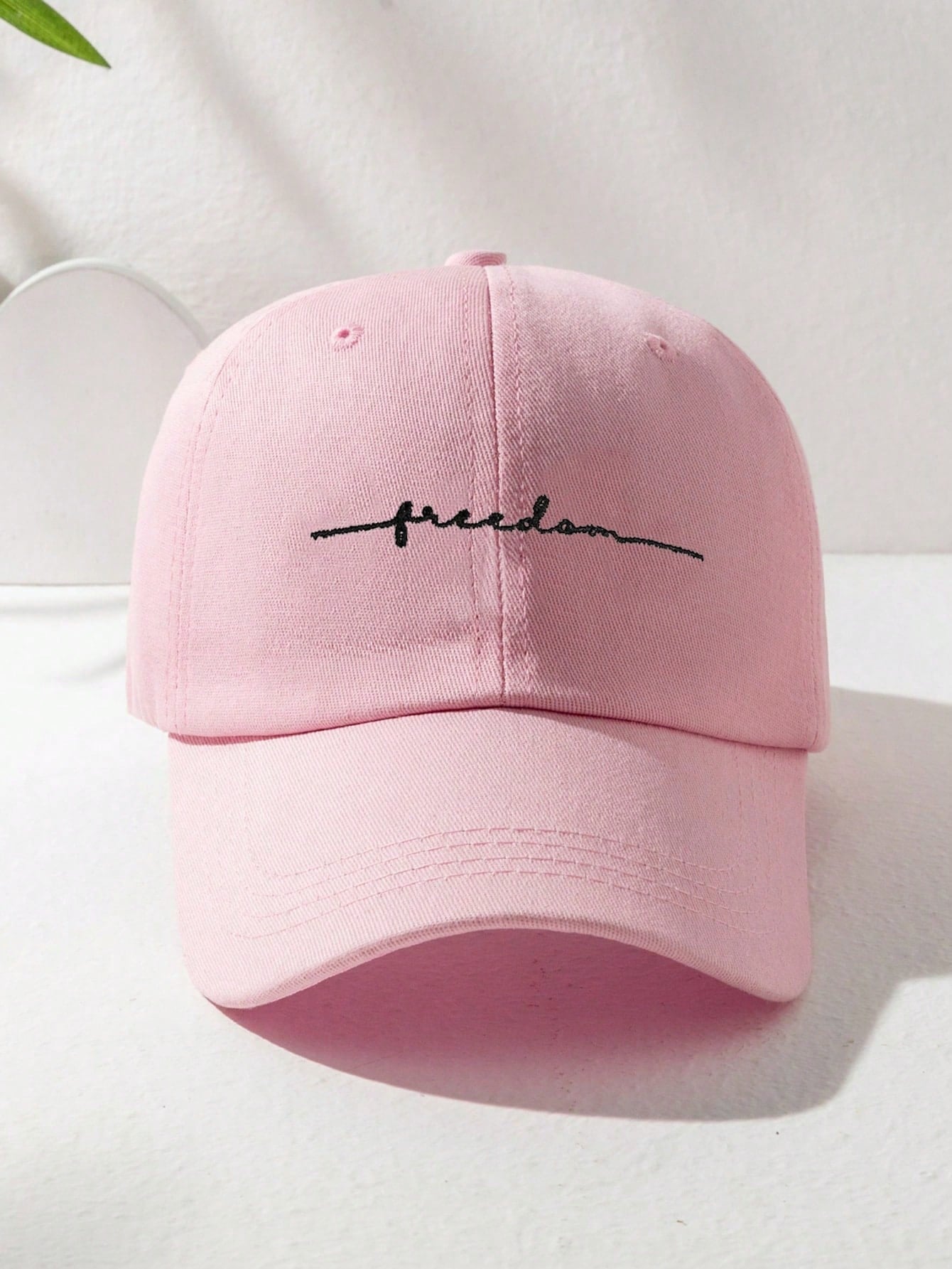 SHEIN 1pc Unisex Y2K Style Embroidered Freedom Baseball Cap, Adjustable Outdoor Sun Protection Leisure Cap, Suitable For Spring And Autumn Travel Beach Vacation, Men's Sun Hat, Green Cap