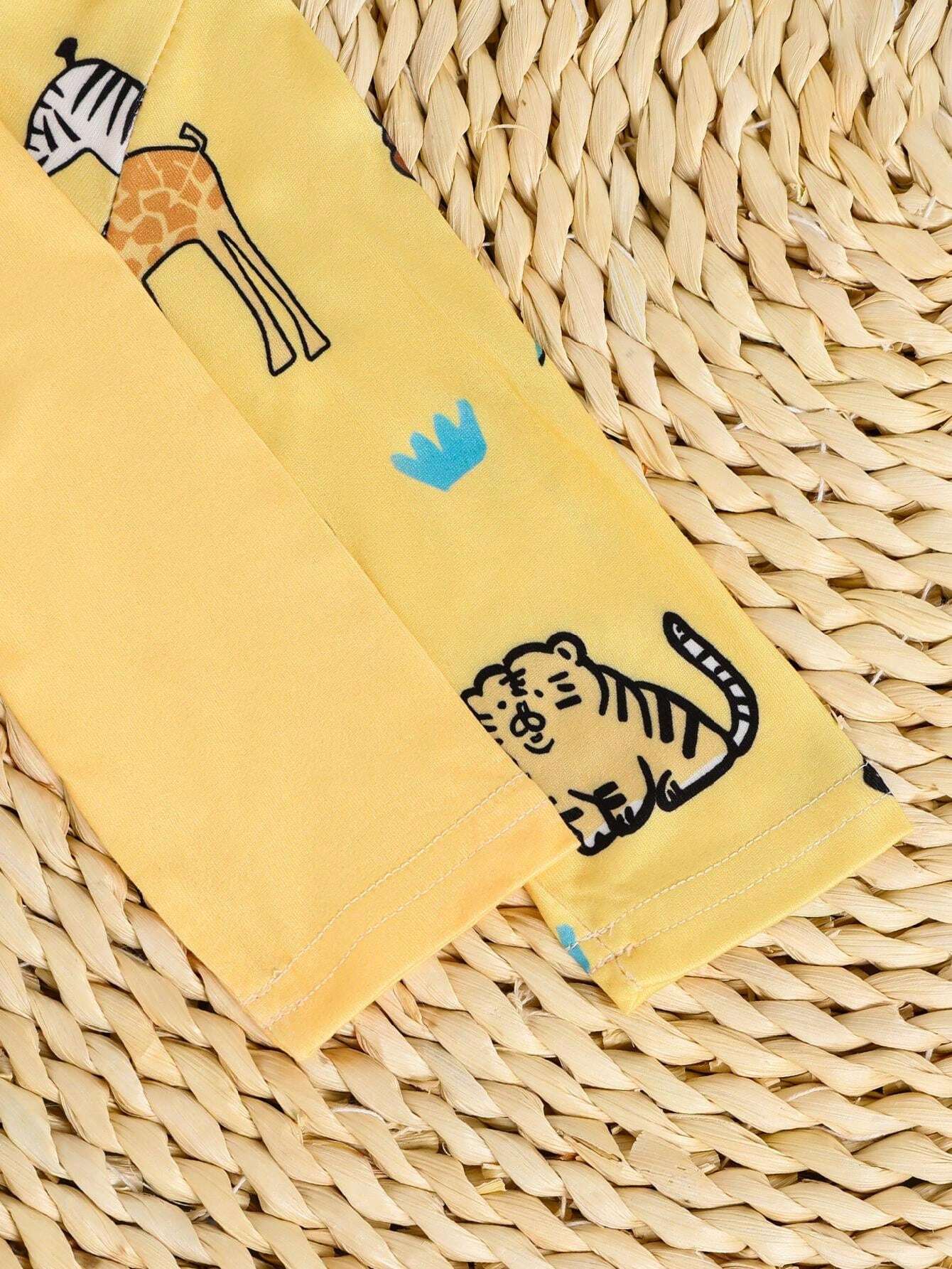  | SHEIN 2pcs/Set Infant/Toddler Boys Simple Cute Printed Snap Front Romper | Dress | Shein | OneHub