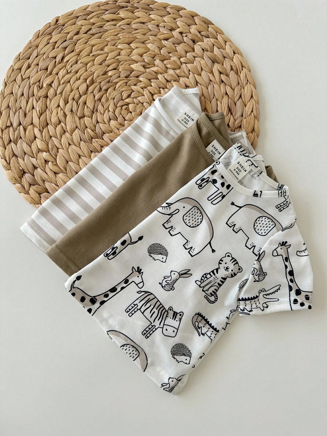 SHEIN 3-Piece Soft Knit Crew Neck Short Sleeve Tops Set For Baby Boy Or Baby Girl Graphic