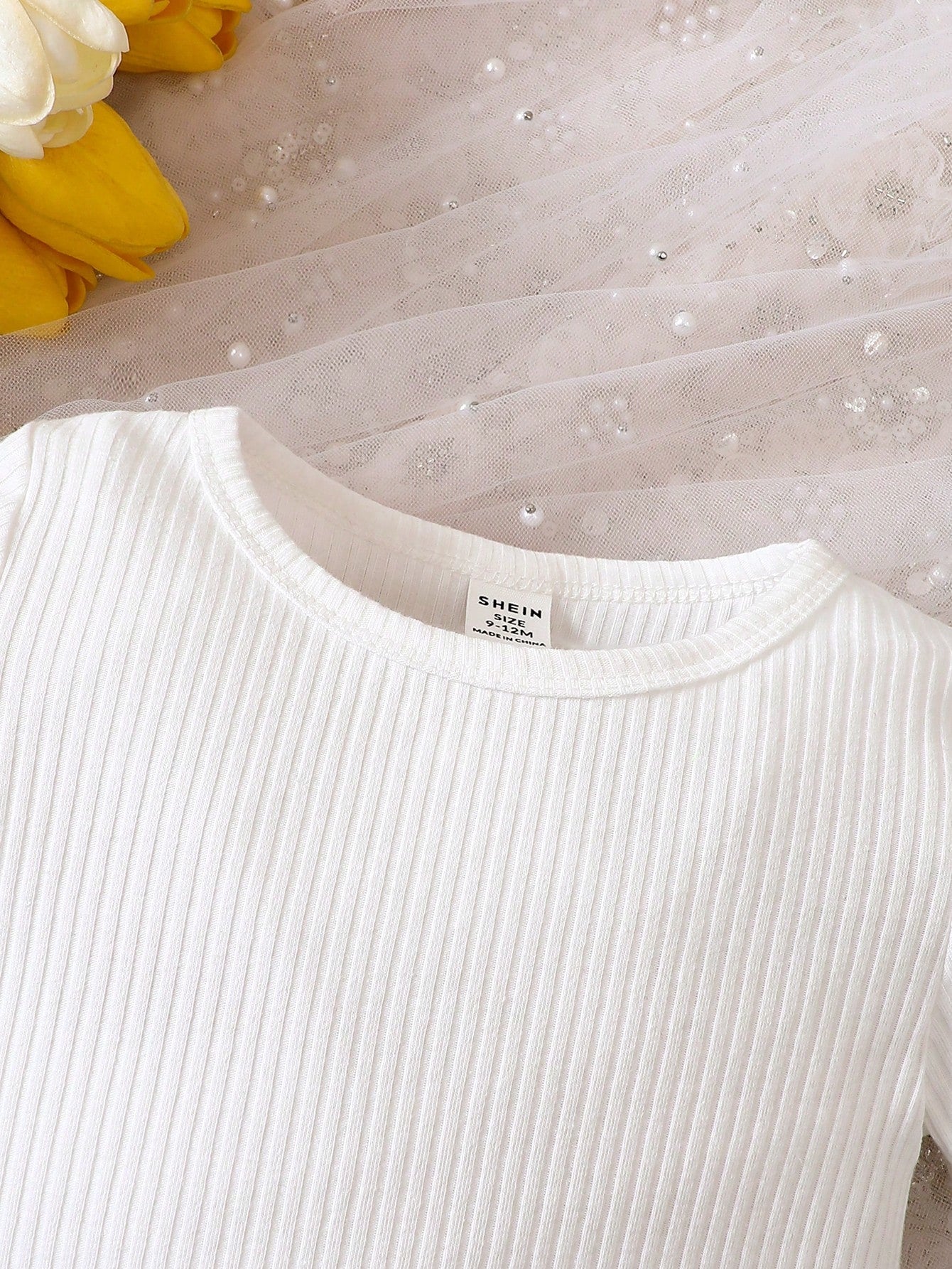  | SHEIN 3pcs Baby Girls' Solid Ribbed Texture Short Sleeve T-shirt And Corduroy Dress With 3d Flower Applique And Hat | Dress | Shein | OneHub