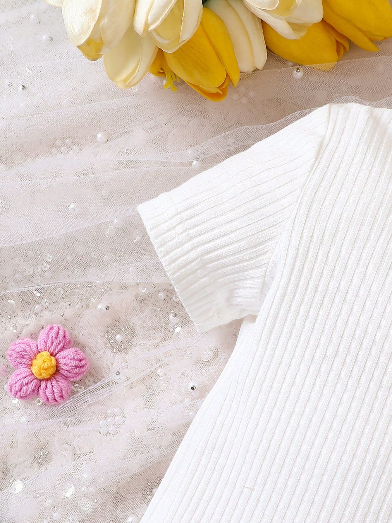  | SHEIN 3pcs Baby Girls' Solid Ribbed Texture Short Sleeve T-shirt And Corduroy Dress With 3d Flower Applique And Hat | Dress | Shein | OneHub