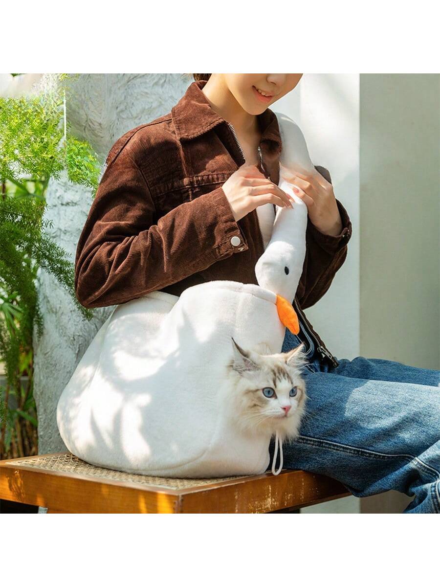  | SHEIN A Cat Outing Shoulder Bag With An Animal Shape That Can Reveal Its Head. The Cute Style Is Suitable For Cats And Dogs Traveling Outdoors. | Comb | Shein | OneHub