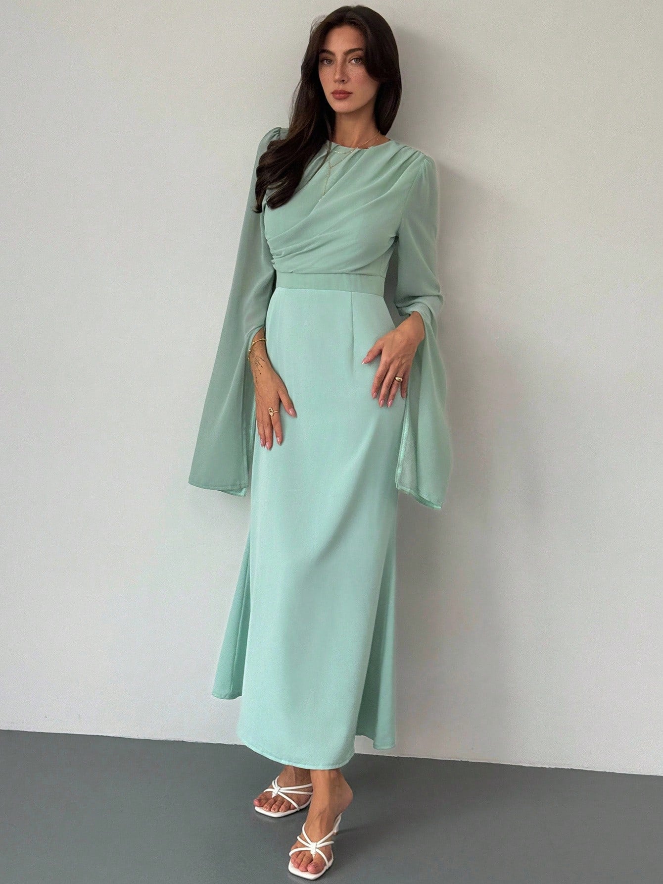 SHEIN Aloruh Elegant Green Party Dress For Women High-End Party Long Sleeve Round Neck Ruched Fitted Dress For Women, Autumn/Winter