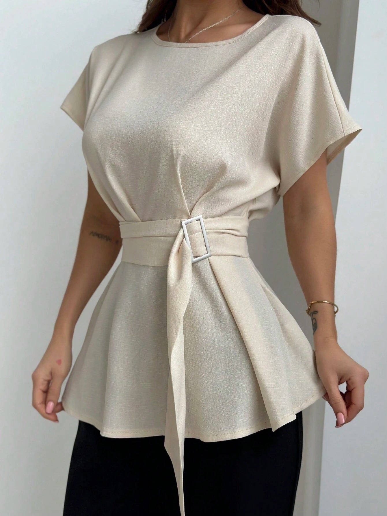 SHEIN Aloruh Round Collar & Waist Belted & X Shaped & Simple & Commuting Women's Shirt