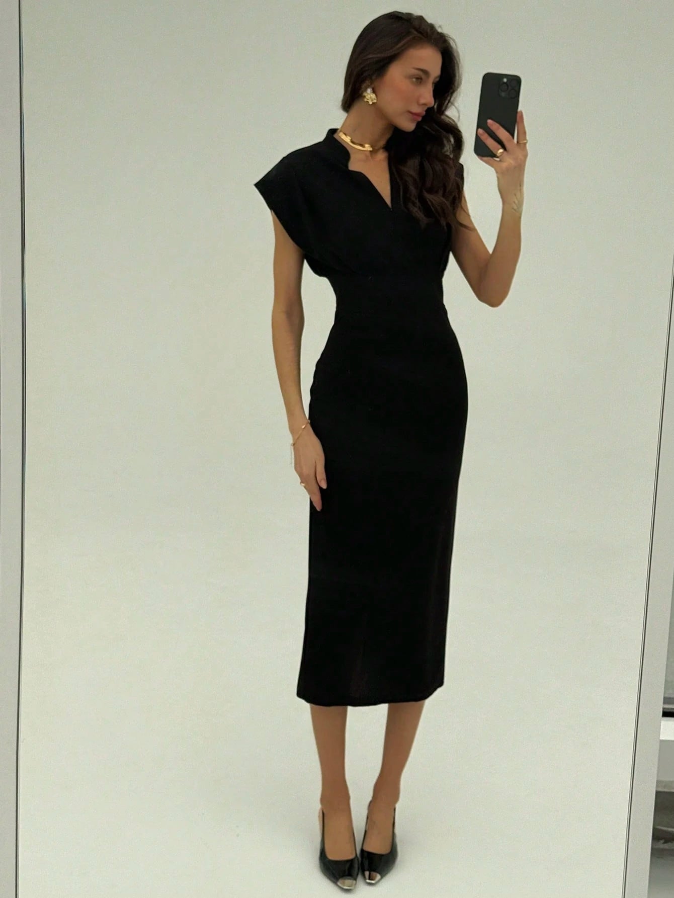  | SHEIN Aloruh Women's Solid Color V-Neck Dolman Sleeve Fitted Midi Dress | Dress | Shein | OneHub