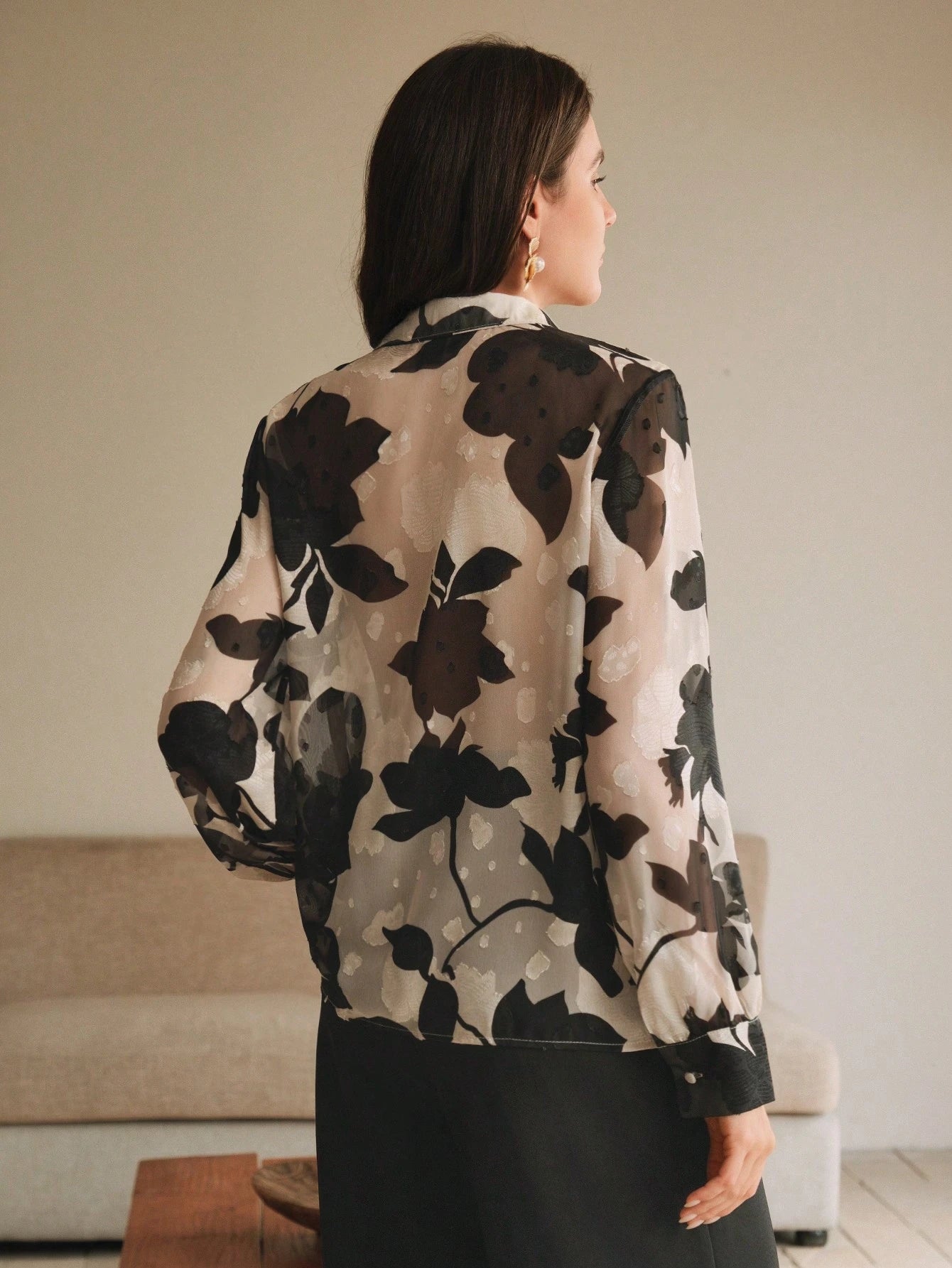 SHEIN Anewsta Ladies' Autumn Woven French Jacquard Printed Black Apricot Versatile Long Sleeved Shirt Elegant, Casual, Vacation, Spring