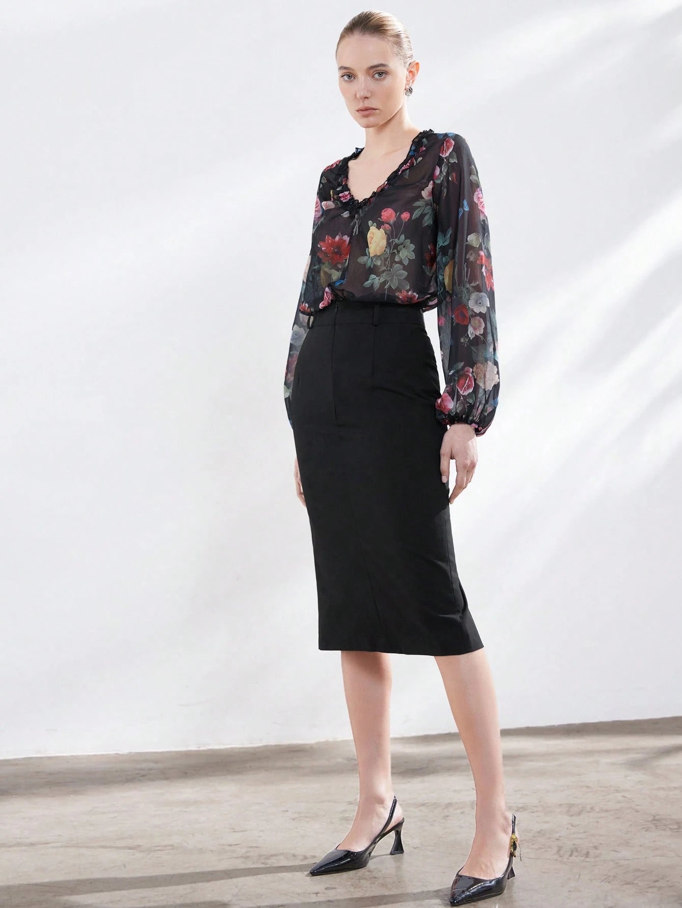  | SHEIN Aveloria Modichic Women's V-Neck Floral Print Patchwork Ruffled Chiffon Long Sleeve Cropped Blouse Fall Cloth For Women | Blouse | Shein | OneHub