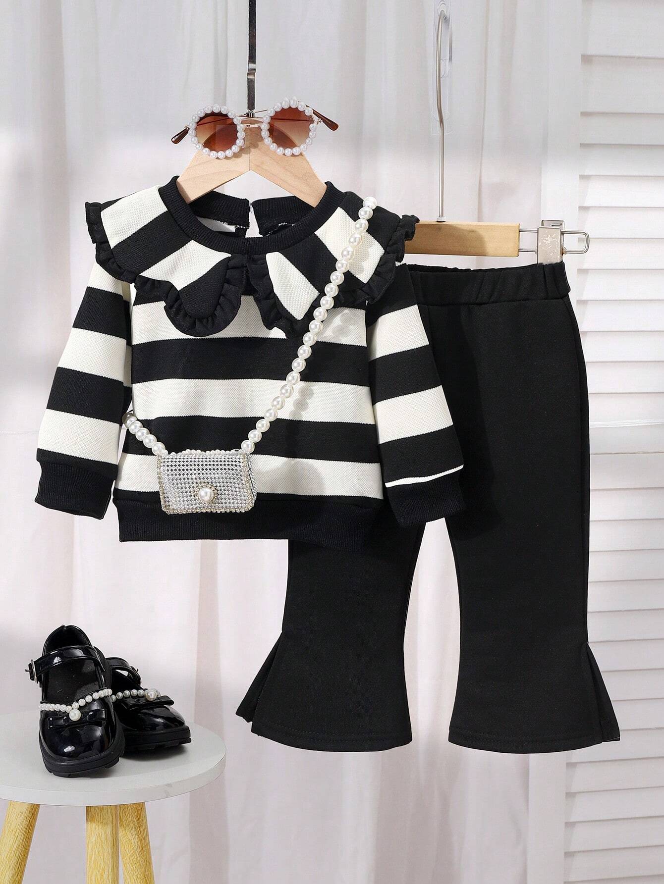 SHEIN Baby Girls' Black & White Striped Long Sleeve Top And Plain Flared Pants Set With Big Collar