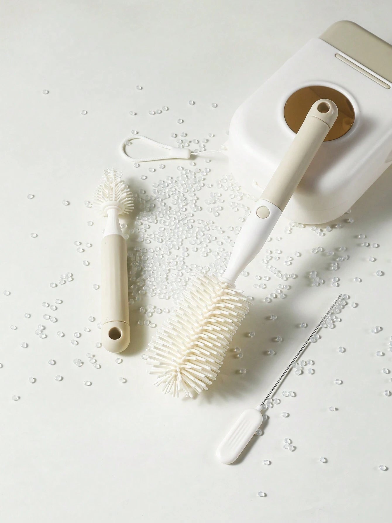 SHEIN Baby Silicone Portable Bottle Brush Set, Newborn Cleaning Brush For Travel, Multi-Function Bottle Drying Rack & Storage Box