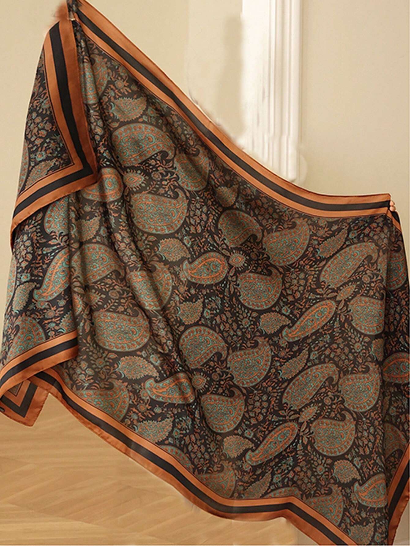  | SHEIN Boho 1pc Paisley Print Scarf Classic Stylish Elegant Ideal For Going Out & Dressing Up Your Look | Bandana | Shein | OneHub