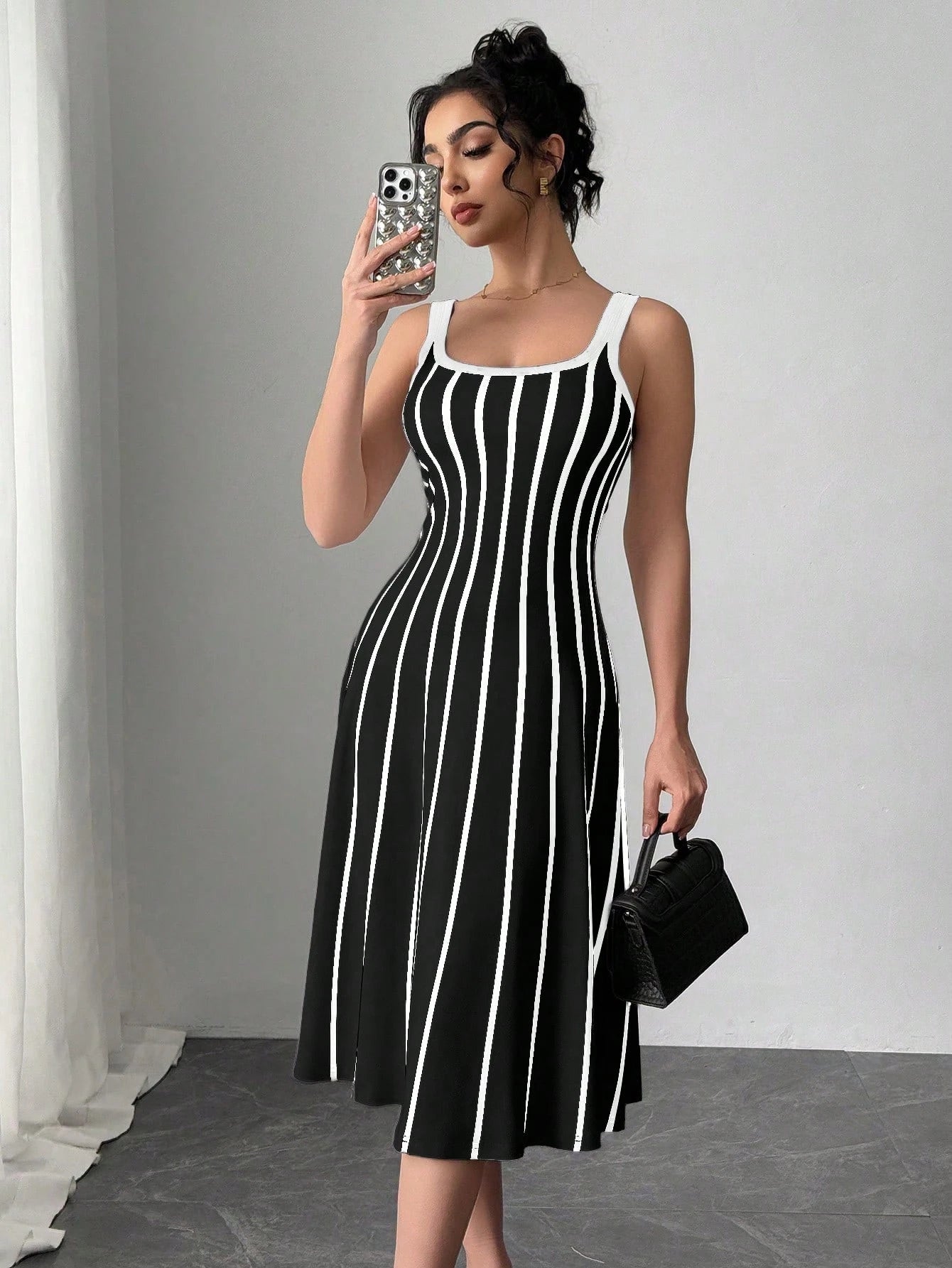 SHEIN Chiquease Women's Simple Fashion Striped Print Dress, Suitable For Summer