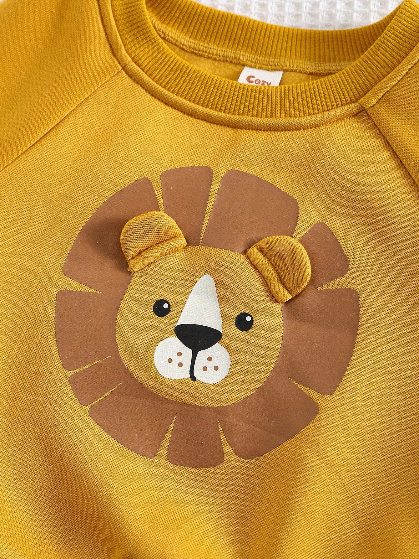SHEIN Cozy Pixies Baby Boy Cartoon Lion Pattern Raglan 3D Ear Crew Neck Pullover Sweatshirt,In Fall/Winter