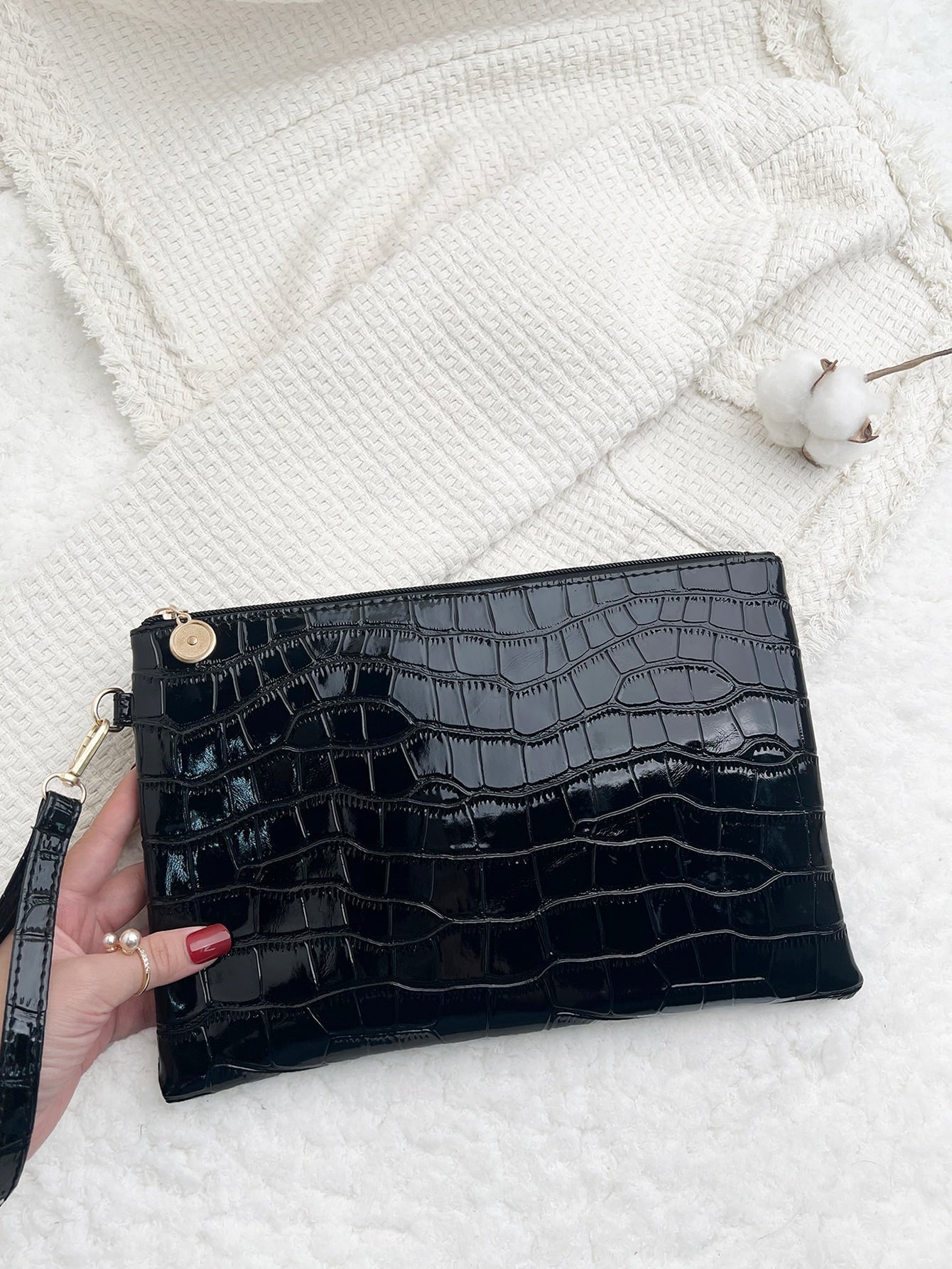  | SHEIN Crocodile Embossed Clutch Bag With Wristlet | Wallet | Shein | OneHub