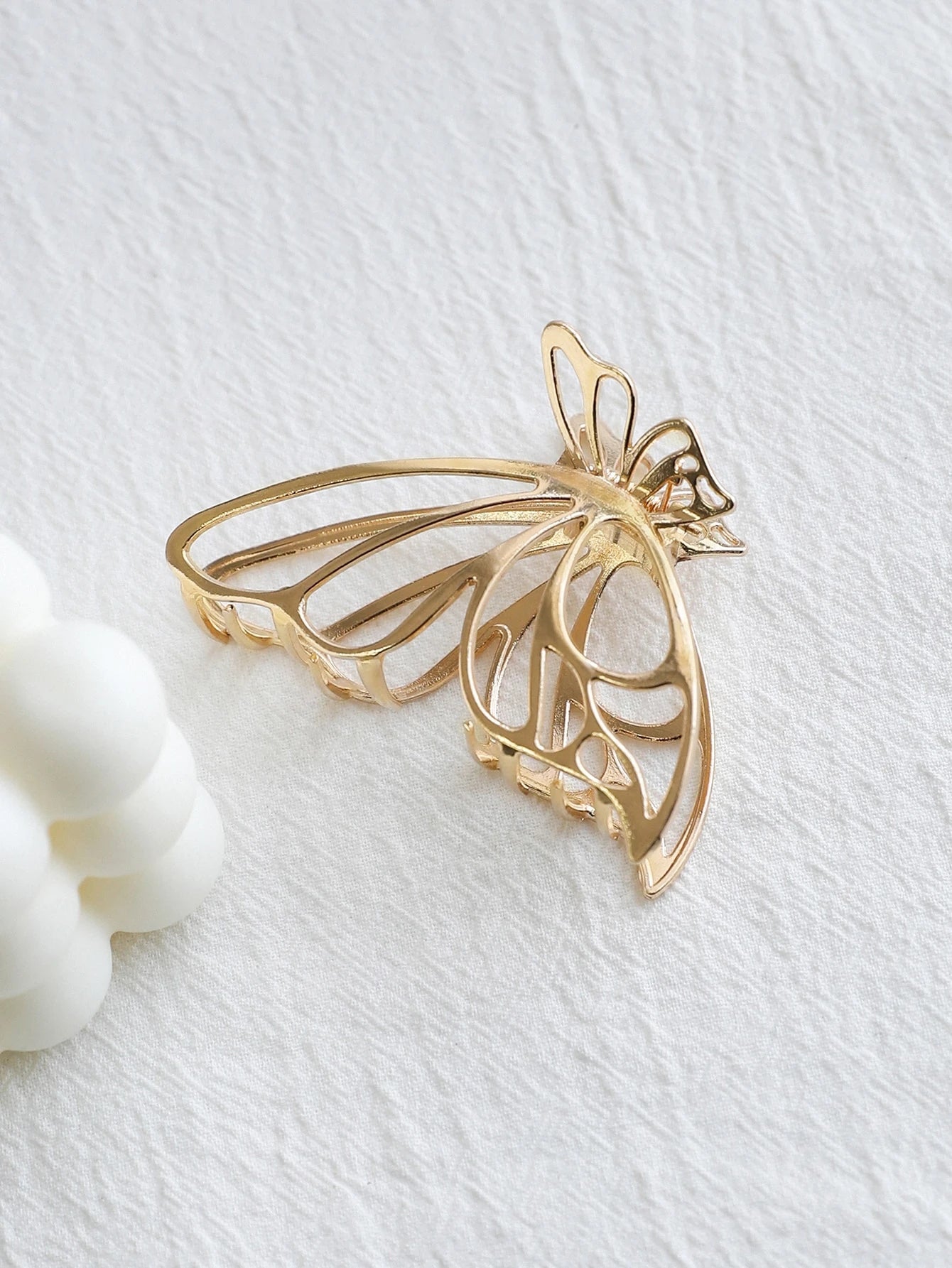 | SHEIN DAZY Butterfly Design Hair Claw Elegant Claw Clips Hair Clips Hair Jaw Clip Hair Clamps Hair Clutch Hair Catcher Clip | Hair Accessories | Shein | OneHub