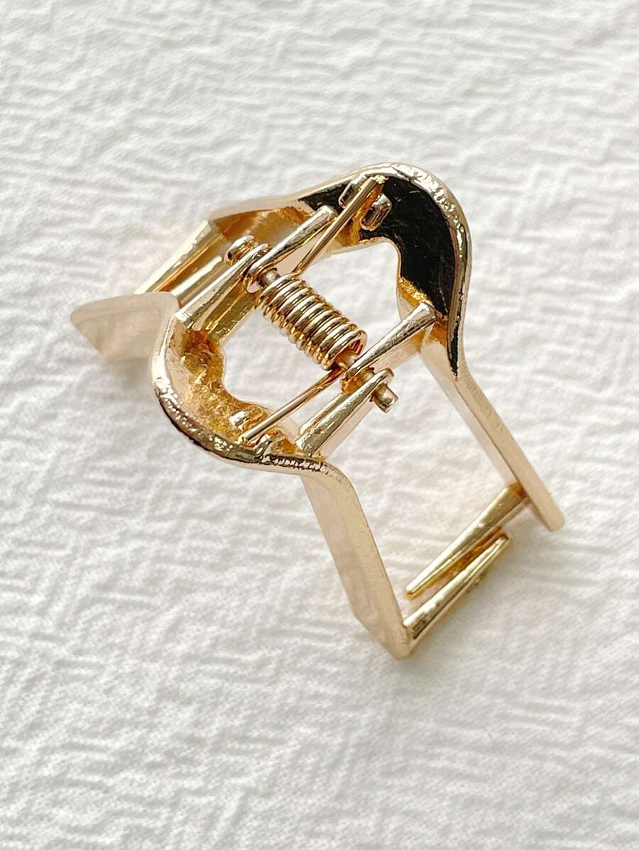  | SHEIN DAZY Geometric Hair Claw For Daily Use For Girls Hairstyles Casual | Hair Accessories | Shein | OneHub