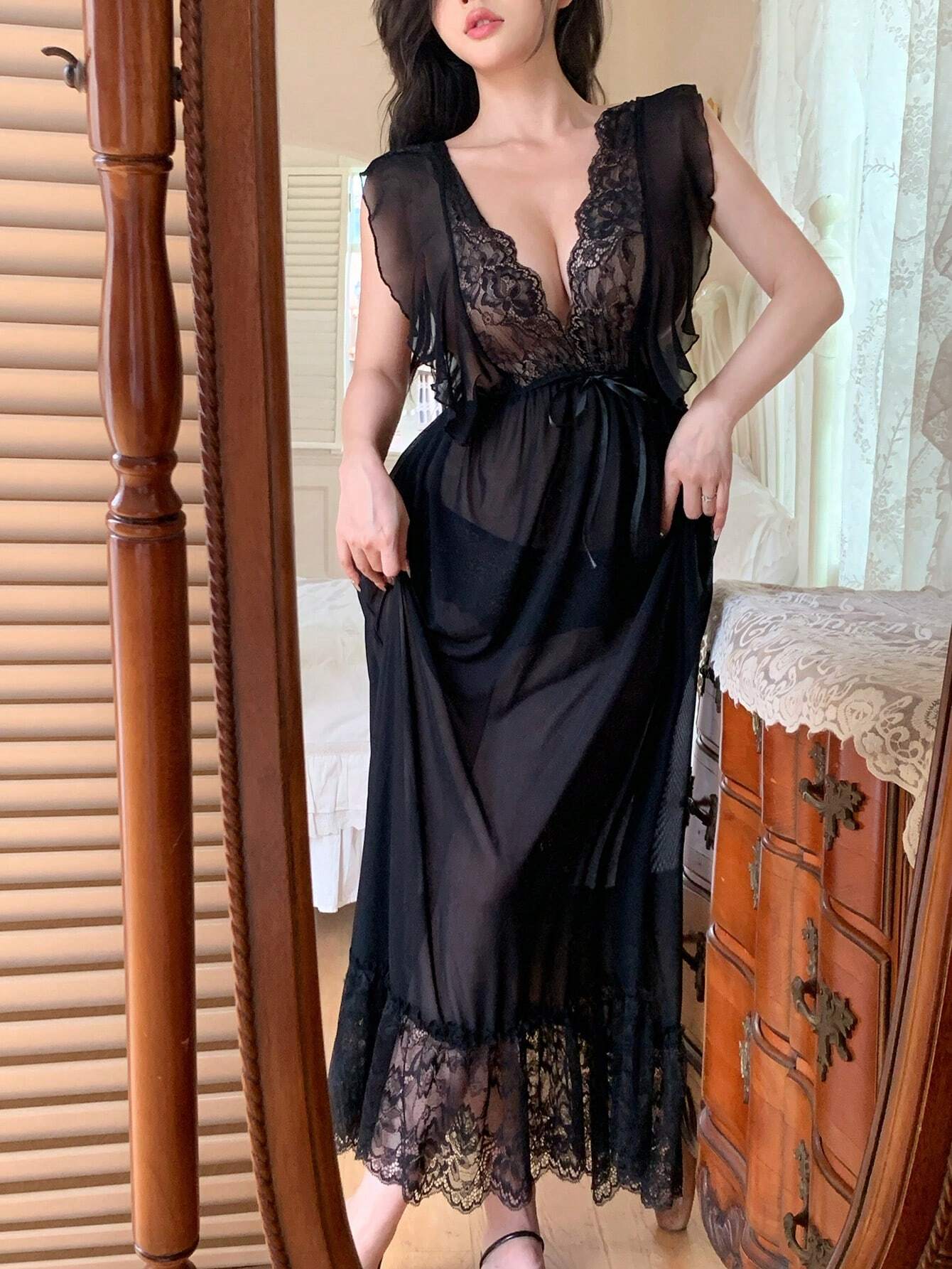 SHEIN DAZY Mesh Contrast Lace Sexy Low-Cut Fashionable Lingerie Dress With Tie Straps