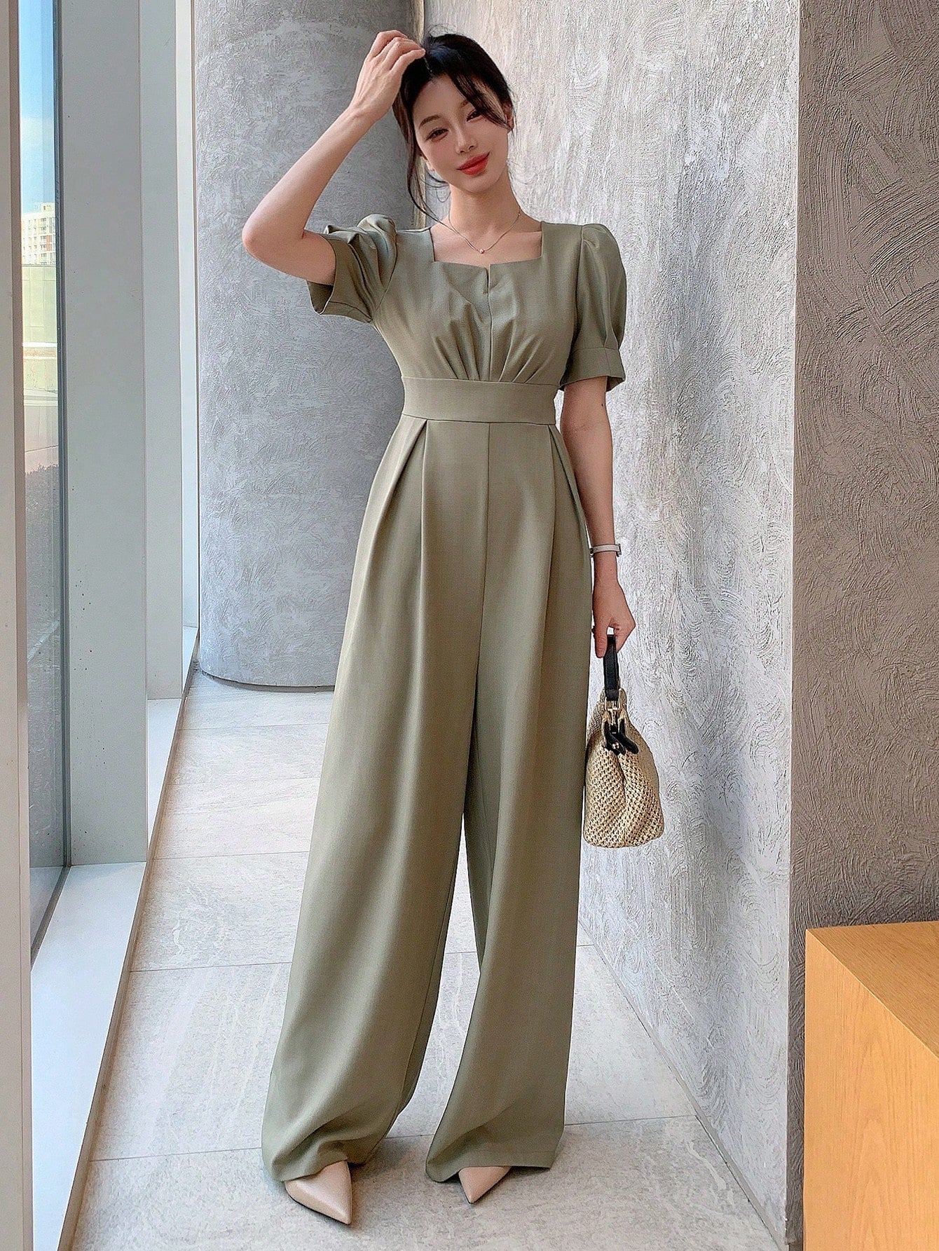 SHEIN DAZY Solid Color Square Neckline Puff Sleeve Women's Jumpsuit