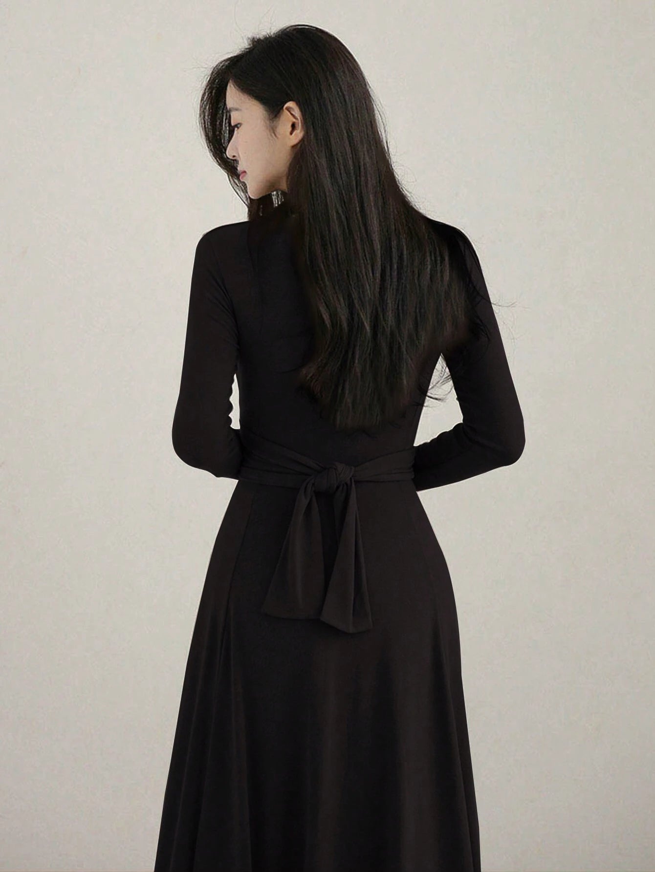  | SHEIN DAZY Women Deep V-Neck Fitted Drawstring Midi Dress, Spring/Summer/Autumn | Dress | Shein | OneHub