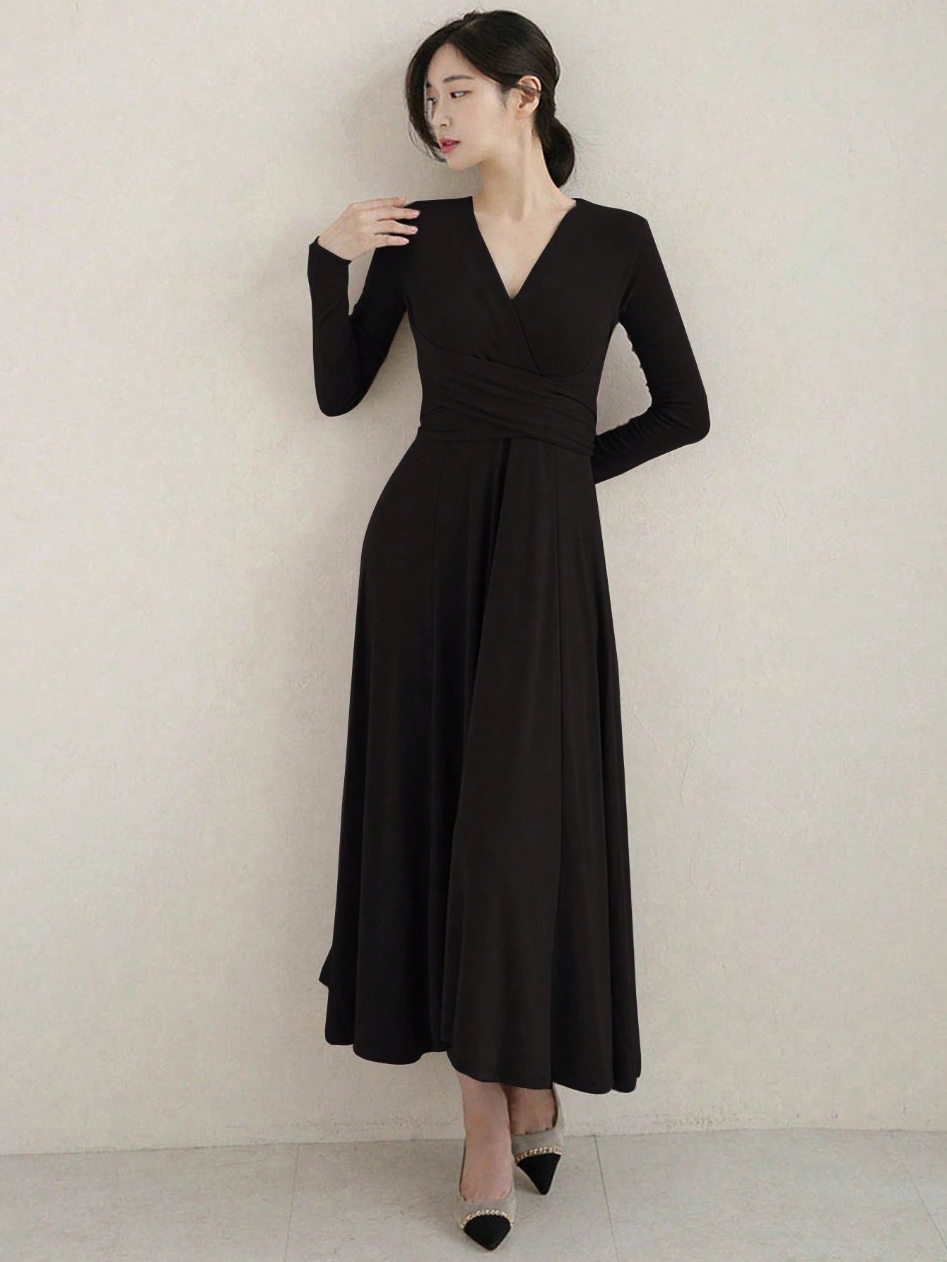  | SHEIN DAZY Women Deep V-Neck Fitted Drawstring Midi Dress, Spring/Summer/Autumn | Dress | Shein | OneHub