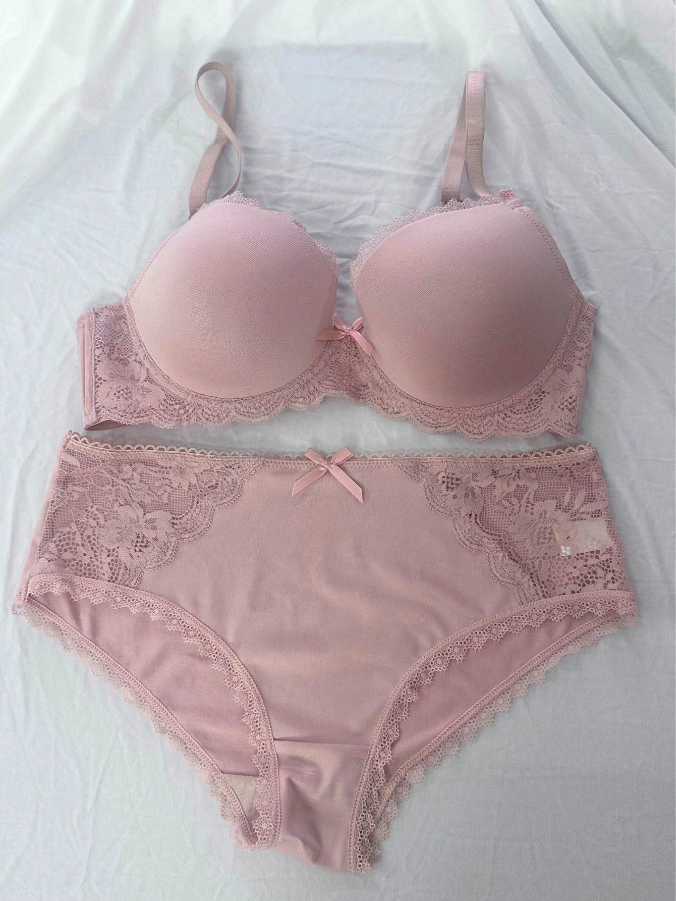  | SHEIN DesireSculpt 2pcs Lace Patchwork Women Bra Set With Underwire | Lingerie Set | Shein | OneHub