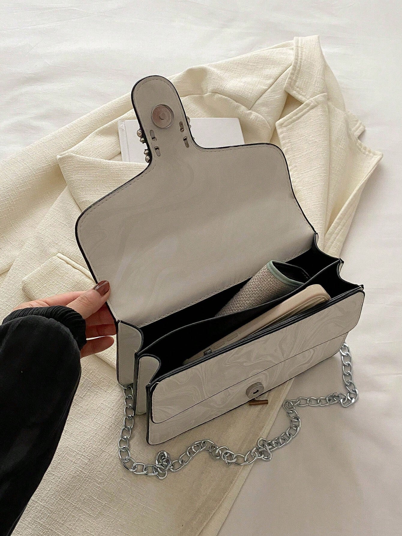  | SHEIN Fashionable And Versatile Solid Color PU Shoulder Bag, Casual And Simple Double-Layered Chain Square Bag | Bags | Shein | OneHub