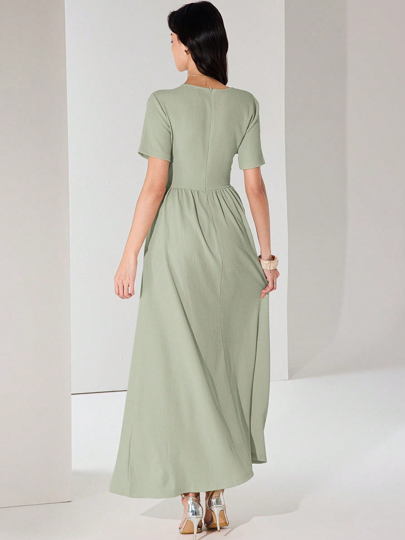 SHEIN Heiryn Women's Summer Solid Color V-Neck Short Sleeve Pleated Elegant Dress