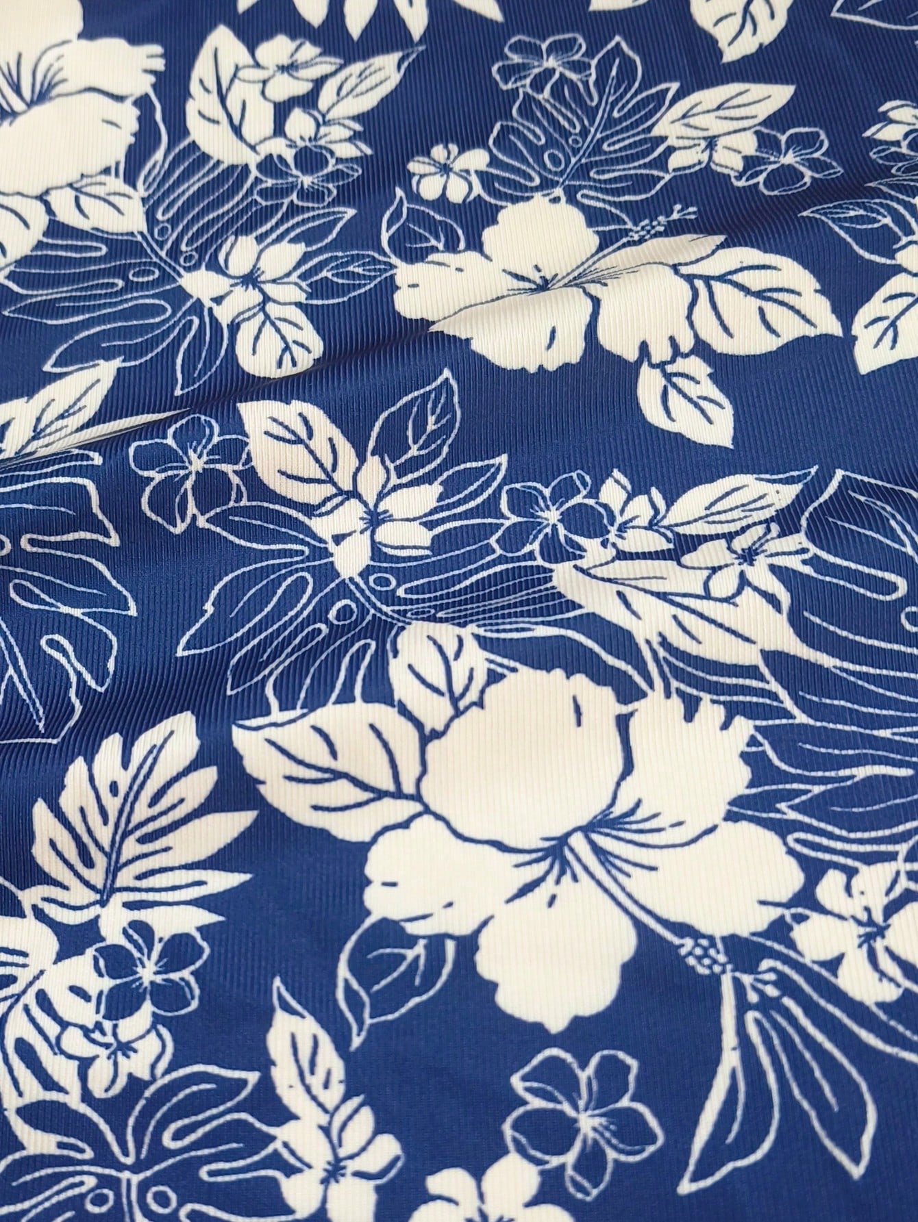  | SHEIN INAWLY Neck Hanging Portable Device, Fashion Suitable For Summer | Tee | Shein | OneHub