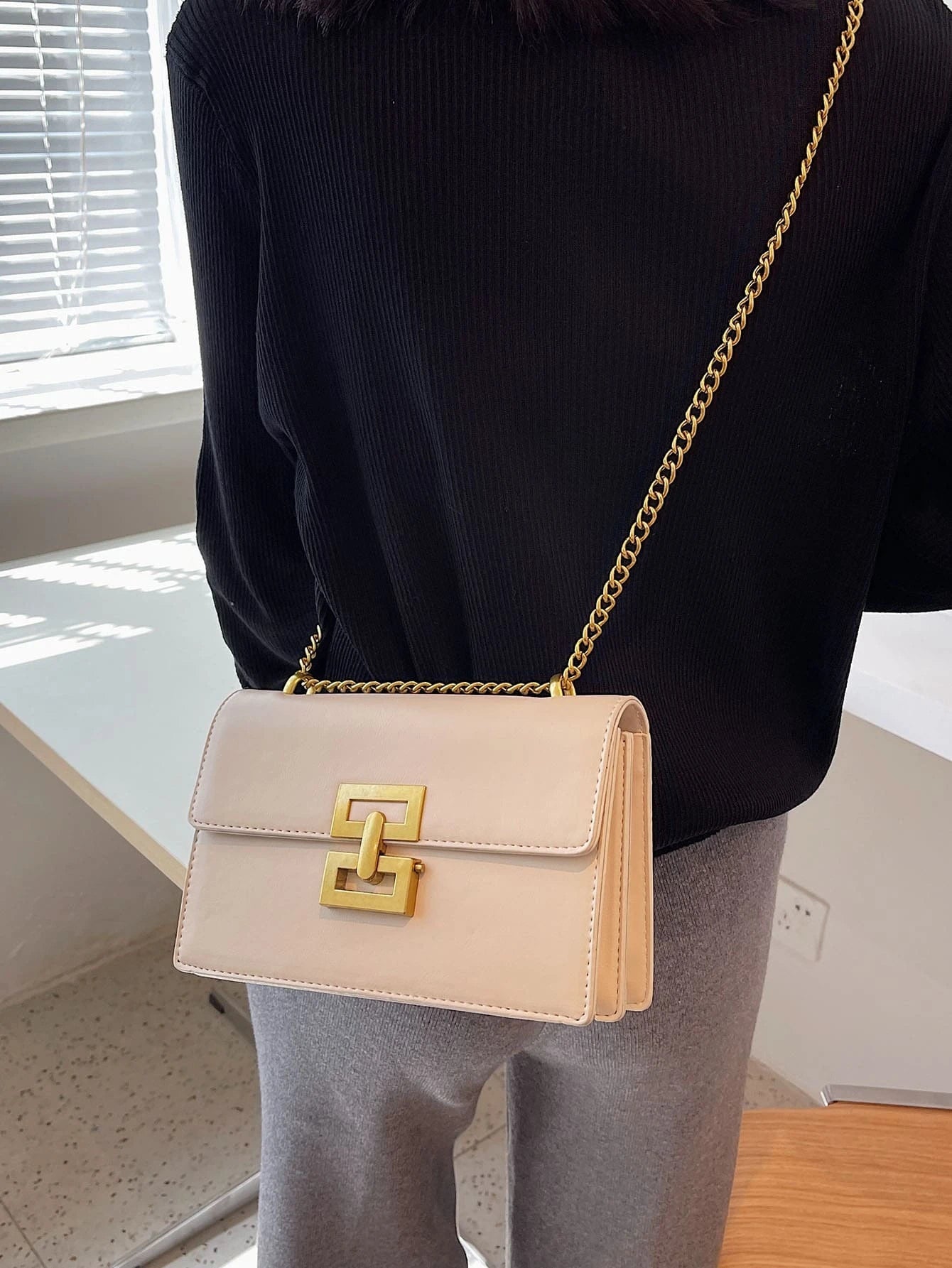  | SHEIN Lightweight,Business Casual Minimalist Chain Flap Square Bag | Bags | Shein | OneHub