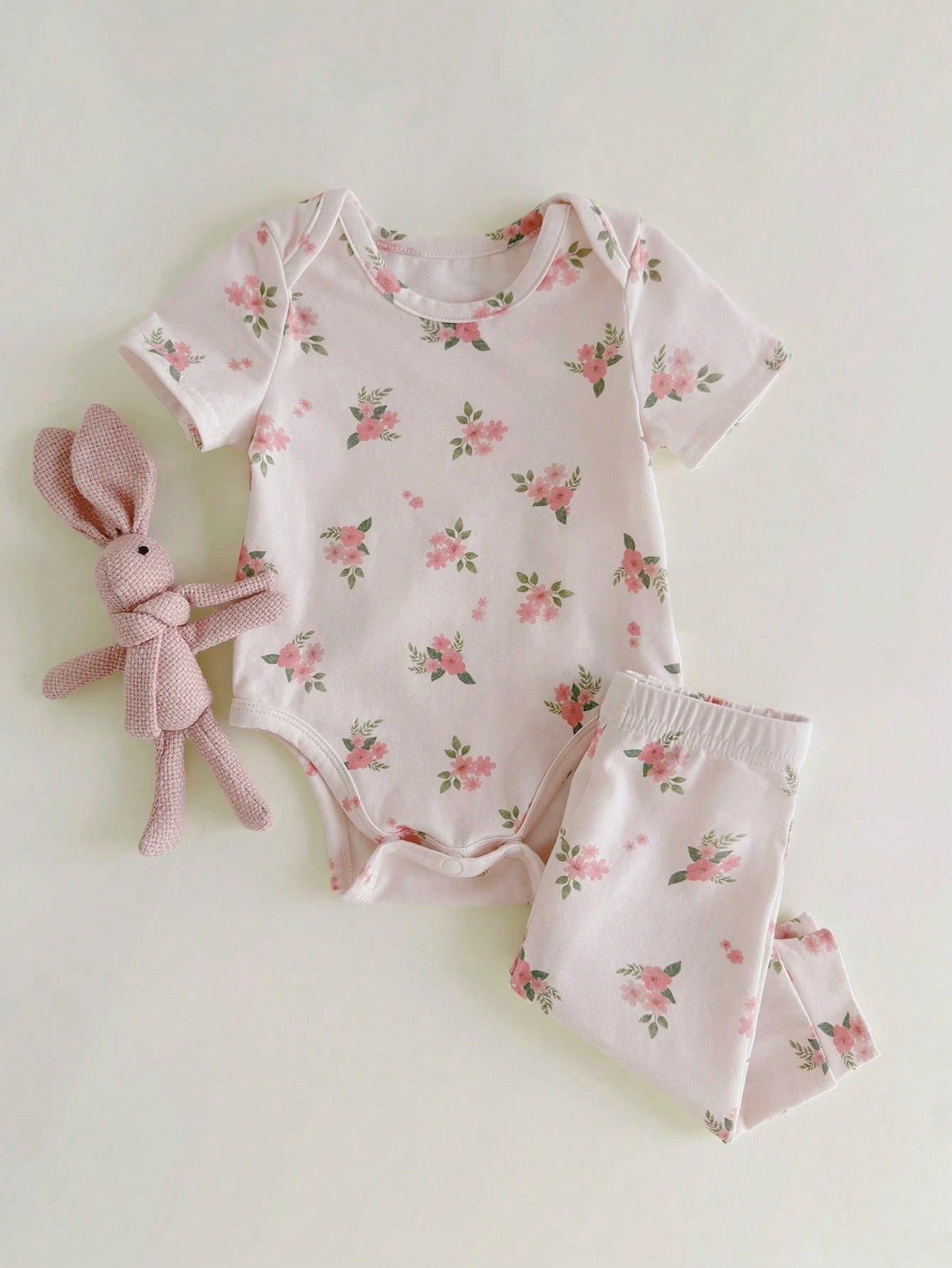  | SHEIN Loomiva Newborn Baby Floral Print Soft Knitted Crew Neck Short Sleeve Romper With Elastic Waist Pants 2Pcs Set | Dress | Shein | OneHub