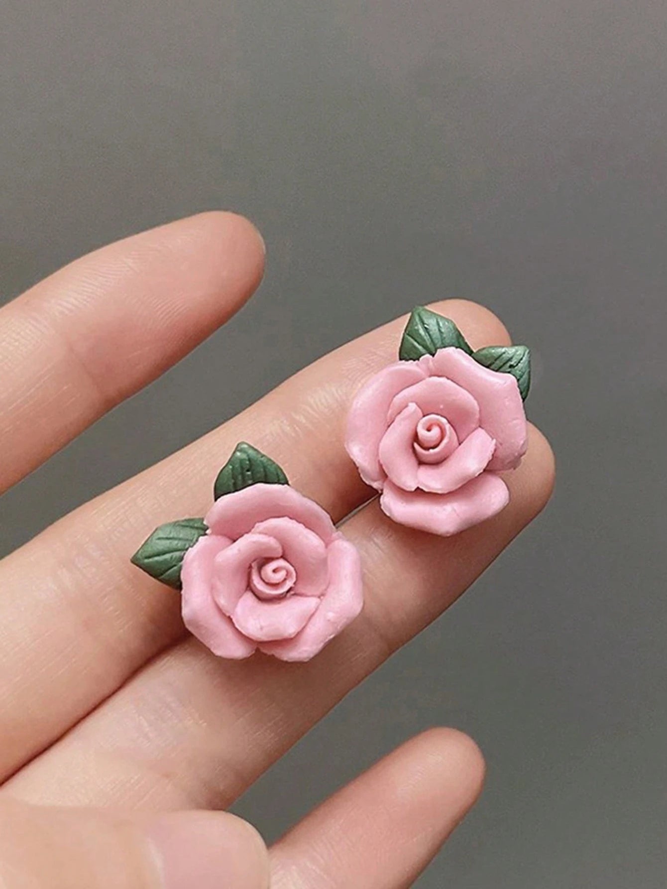 SHEIN Pink Resin Flower Shaped Earrings With Unique Style, Fashionable, High-End And Fresh Design Sense Valentines