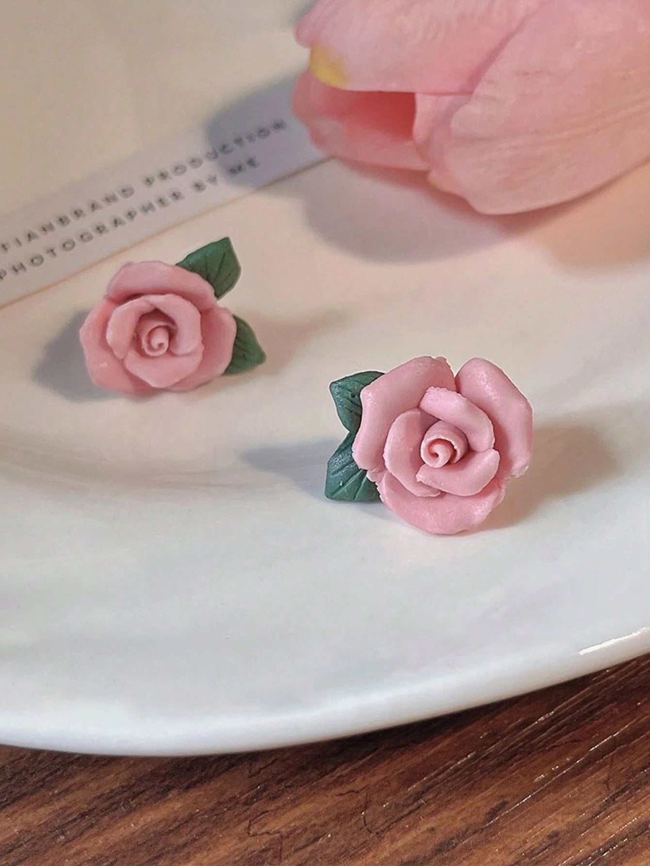 SHEIN Pink Resin Flower Shaped Earrings With Unique Style, Fashionable, High-End And Fresh Design Sense Valentines