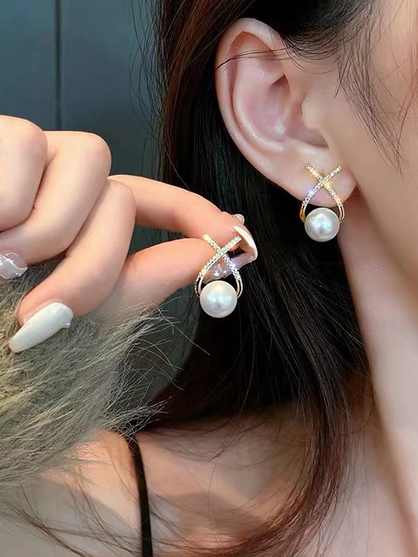  | SHEIN Rhinestone & Faux Pearl Decor Stud Earrings | Earrings | Shein | OneHub