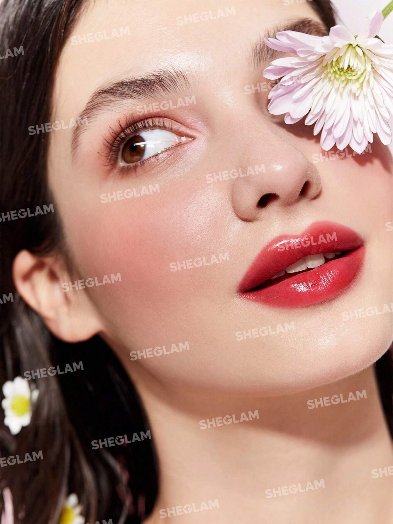  | SHEGLAM Mirror Kiss High-Shine Lipstick-Vibe Check 12 Colors High Gloss Shine Glitter Lipstick Moisturizing Reduce Lip Fine Lines Lip Balm Lip Makeup | Makeup | SheGlam | OneHub
