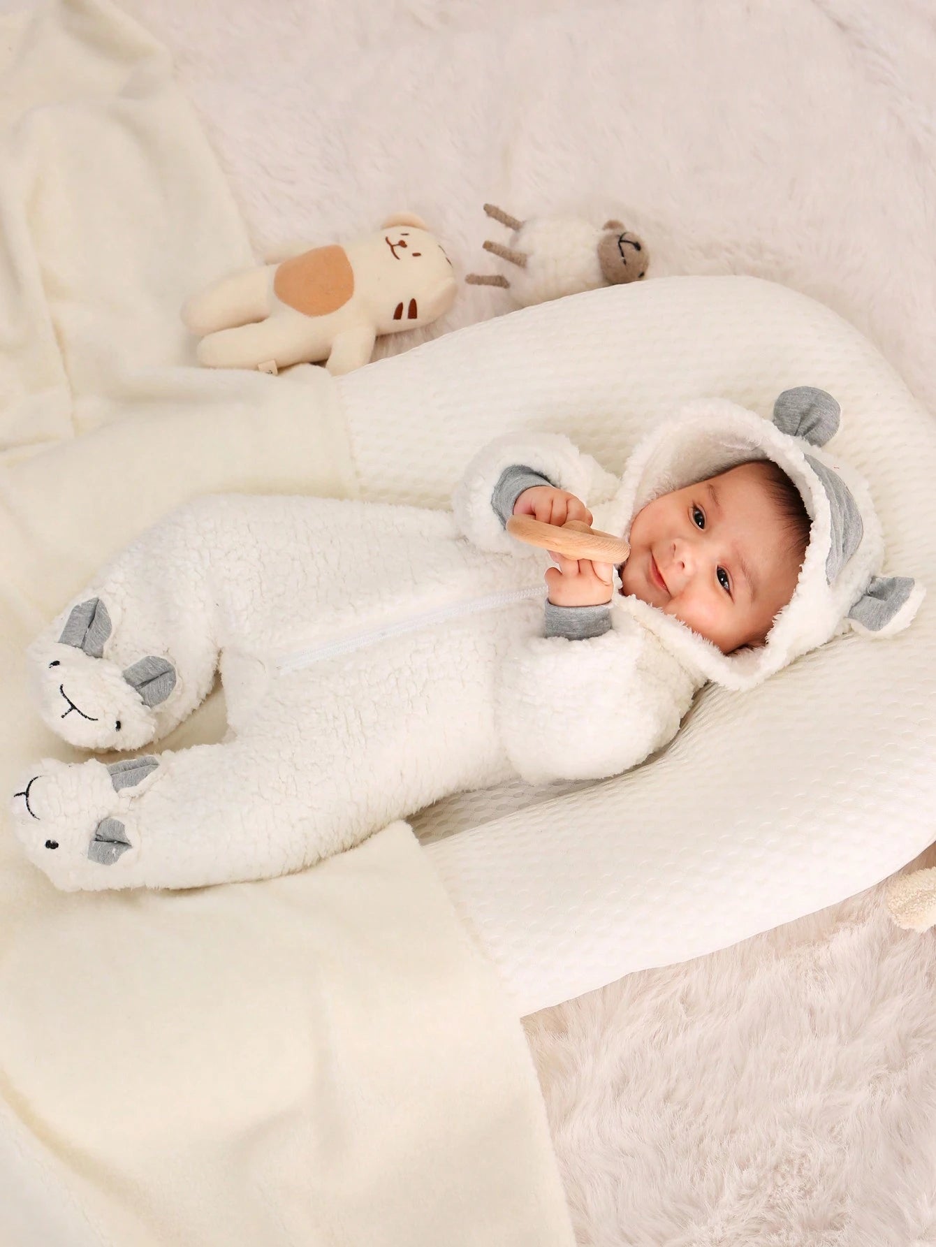  | SHEIN Baby Boys Cartoon Embroidery 3D Ears Design Hooded Teddy Sleep Jumpsuit | Dress | Shein | OneHub