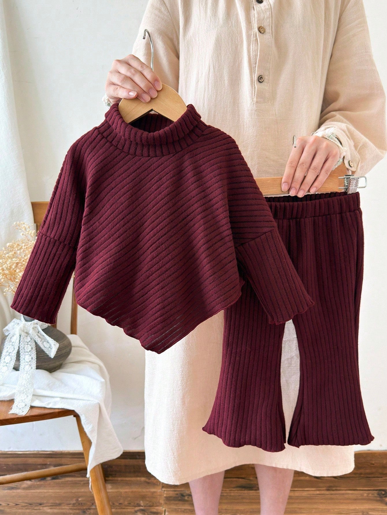 SHEIN Baby Girl Infant Toddler 0-3 Years Casual Daily Versatile Fashion Outerwear High Collar Drop Shoulder Ribbed Knit Long Sleeve Top + Flared Pants Set, Infant Autumn/Winter Clothing, Khaki Fall