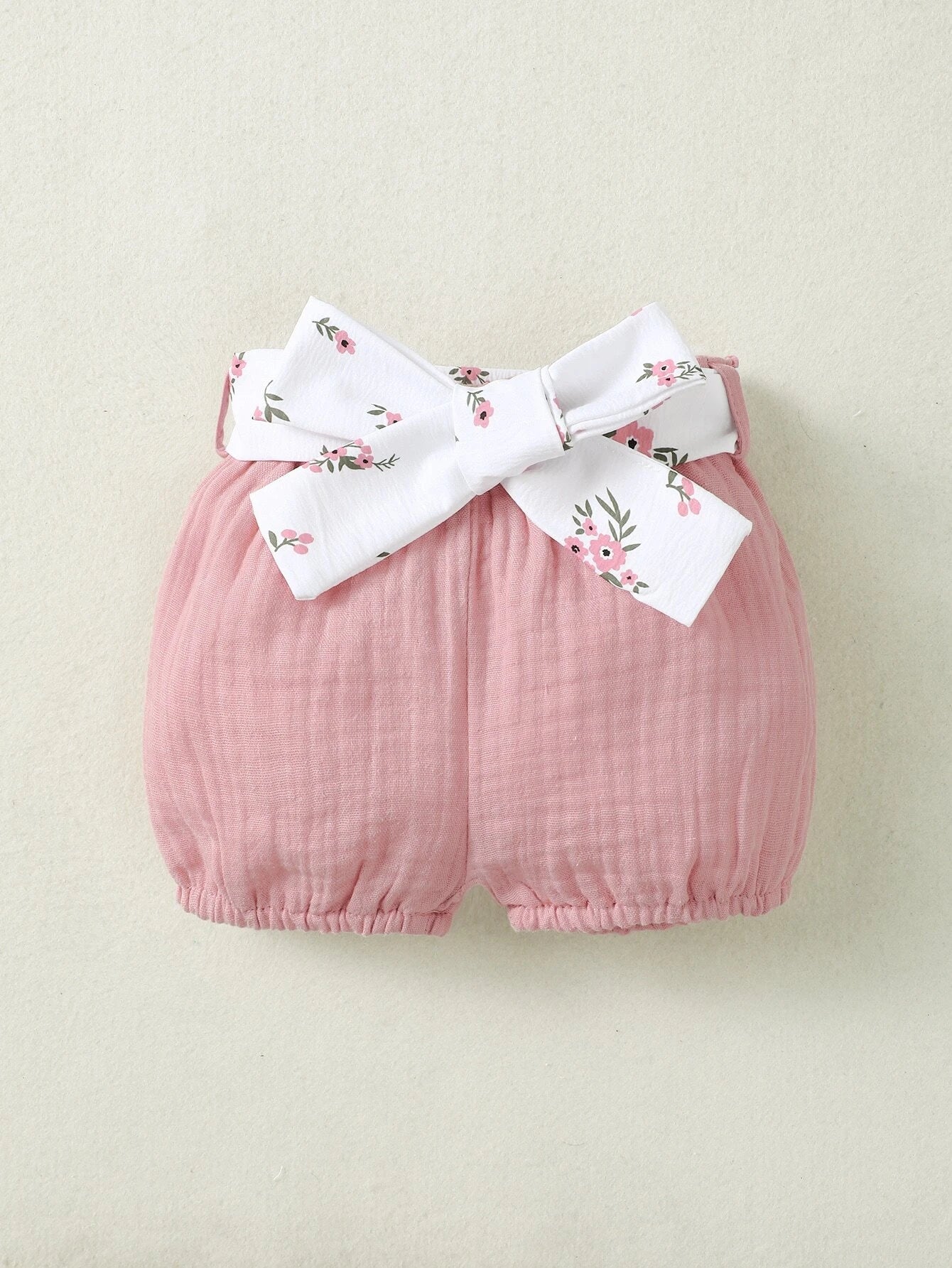  | SHEIN Baby Girl Newborn Ditsy Floral Print Ruffle Trim Top & Shorts | Dress | Shein | OneHub