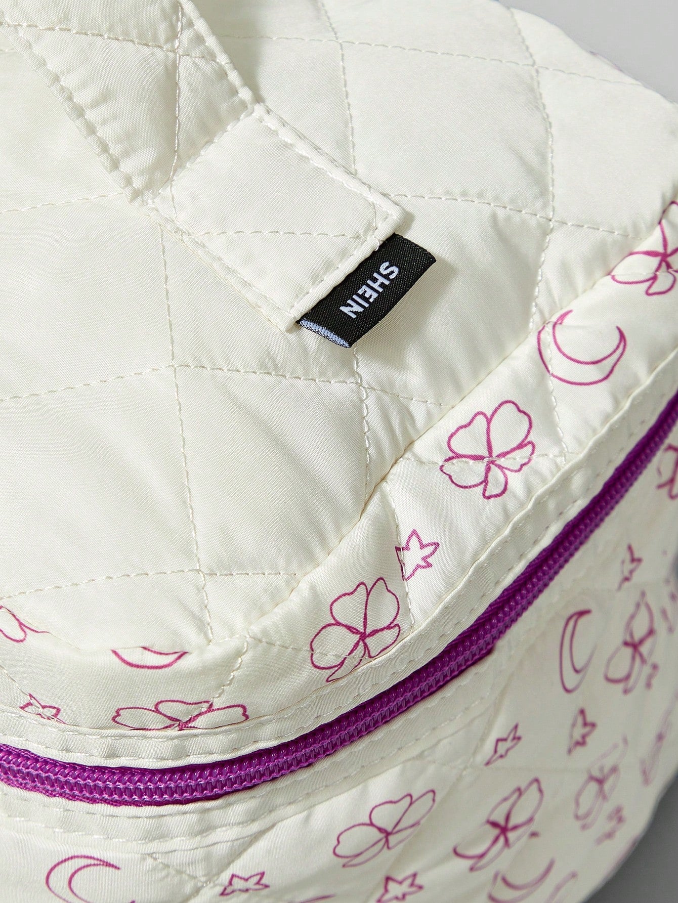  | SHEIN Gift - 1pc Oversized Square Makeup Bag, White & Purple | Makeup Bag | Shein | OneHub