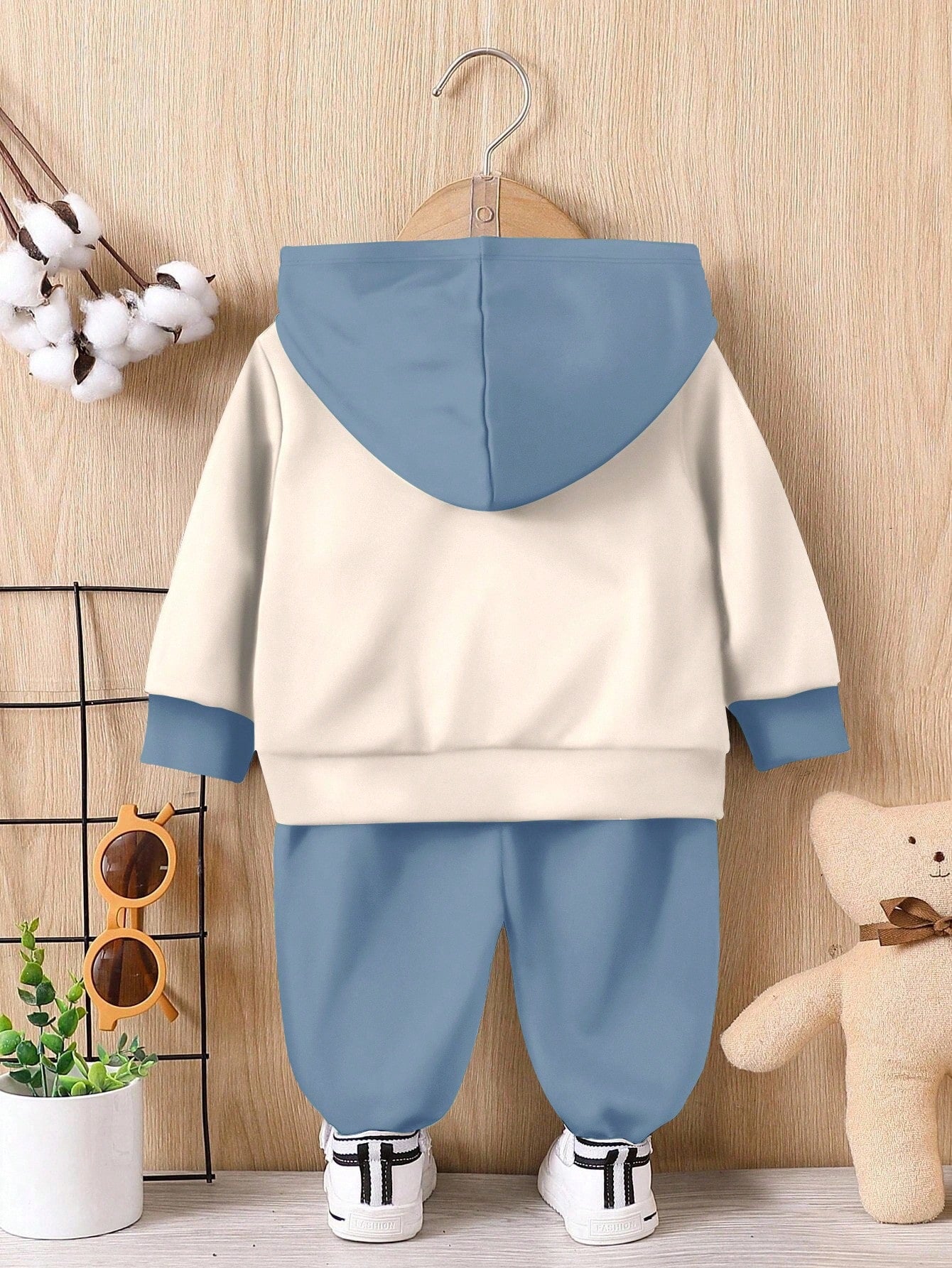 SHEIN Infant Boys Casual Loose Comfy Knit Soft Hoodie & Pants Set