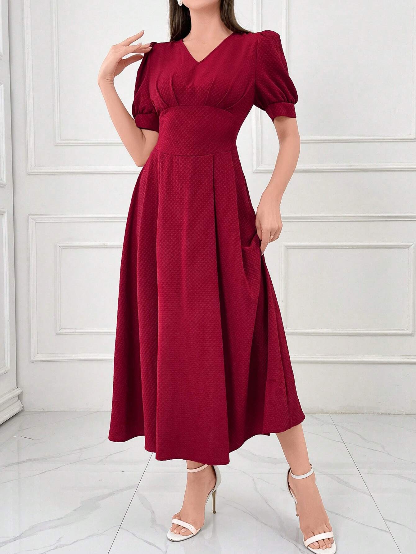  | SHEIN Modely Burgundy Red Women's Plain And Simple Daily Short Sleeve Dress | Dress | Shein | OneHub