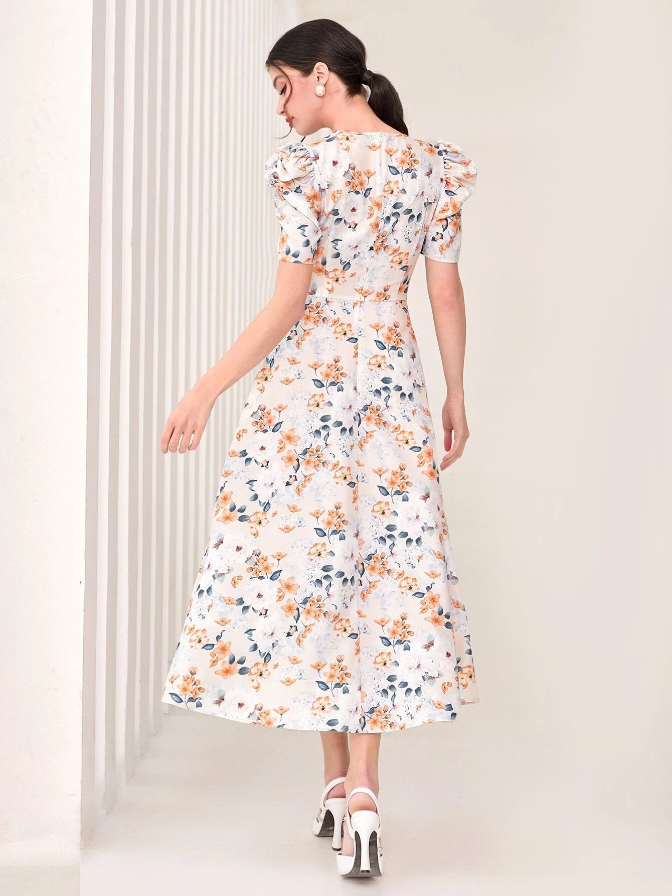  | SHEIN Modely Floral Print Puff Sleeve Dress | Dress | Shein | OneHub