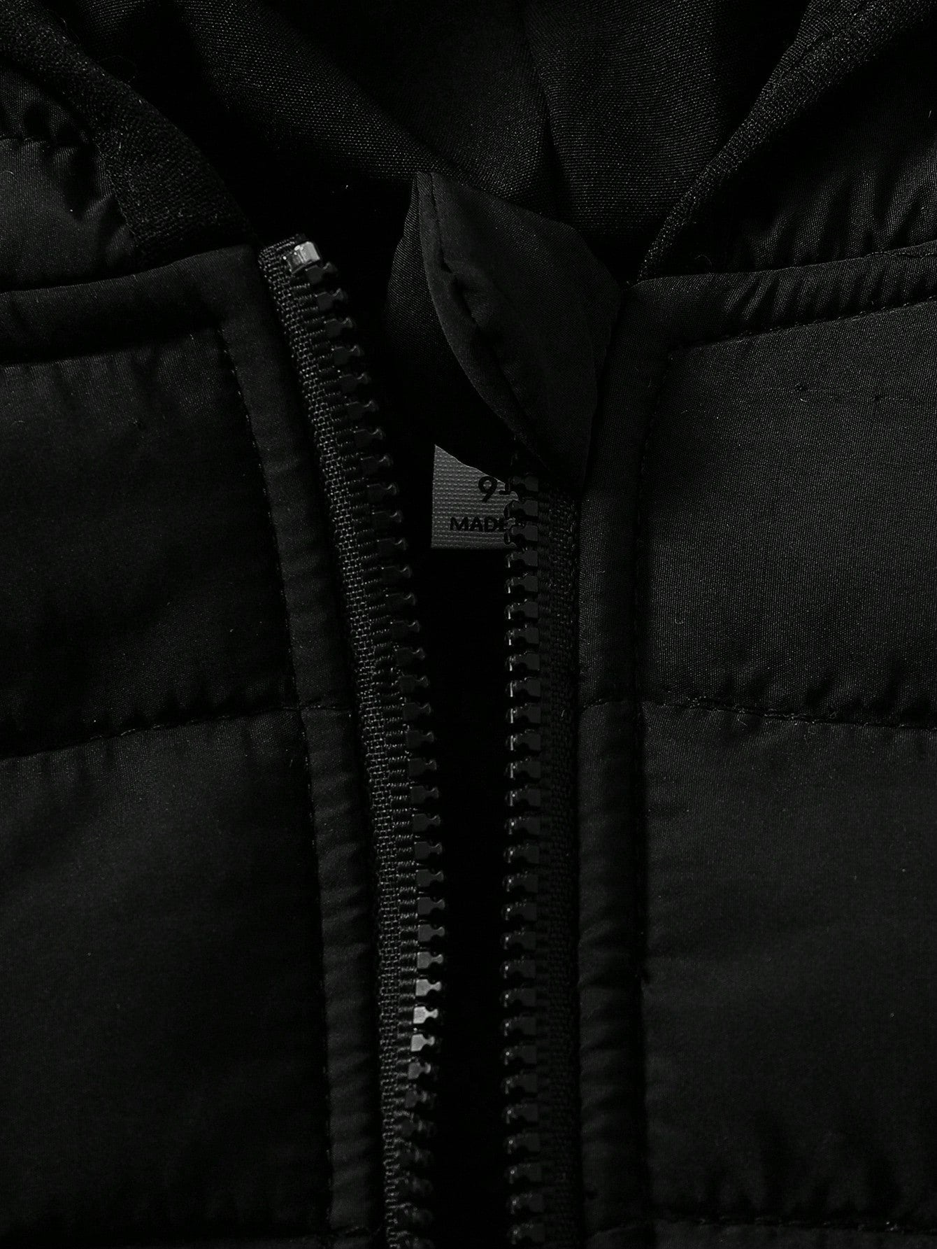 SHEIN Playful Pals Baby Boy Cotton Padded Vest With Hood And Ear Design