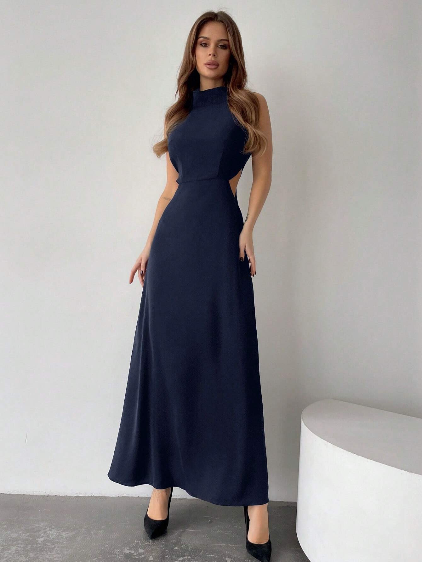  | SHEIN Privé Ladies' Solid Color Halter Neck Hollow Out Fashionable Dress | Dress | Shein | OneHub