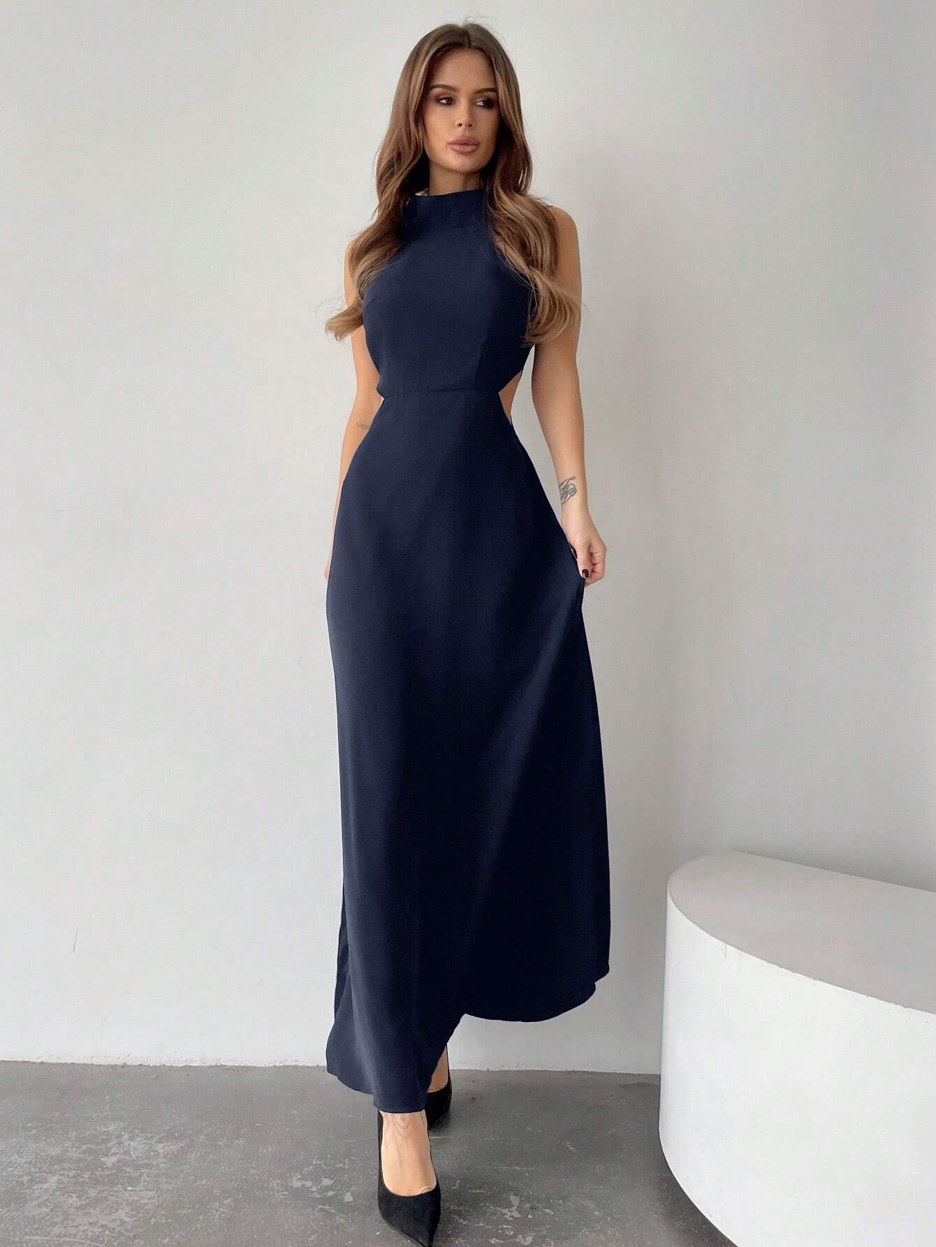  | SHEIN Privé Ladies' Solid Color Halter Neck Hollow Out Fashionable Dress | Dress | Shein | OneHub