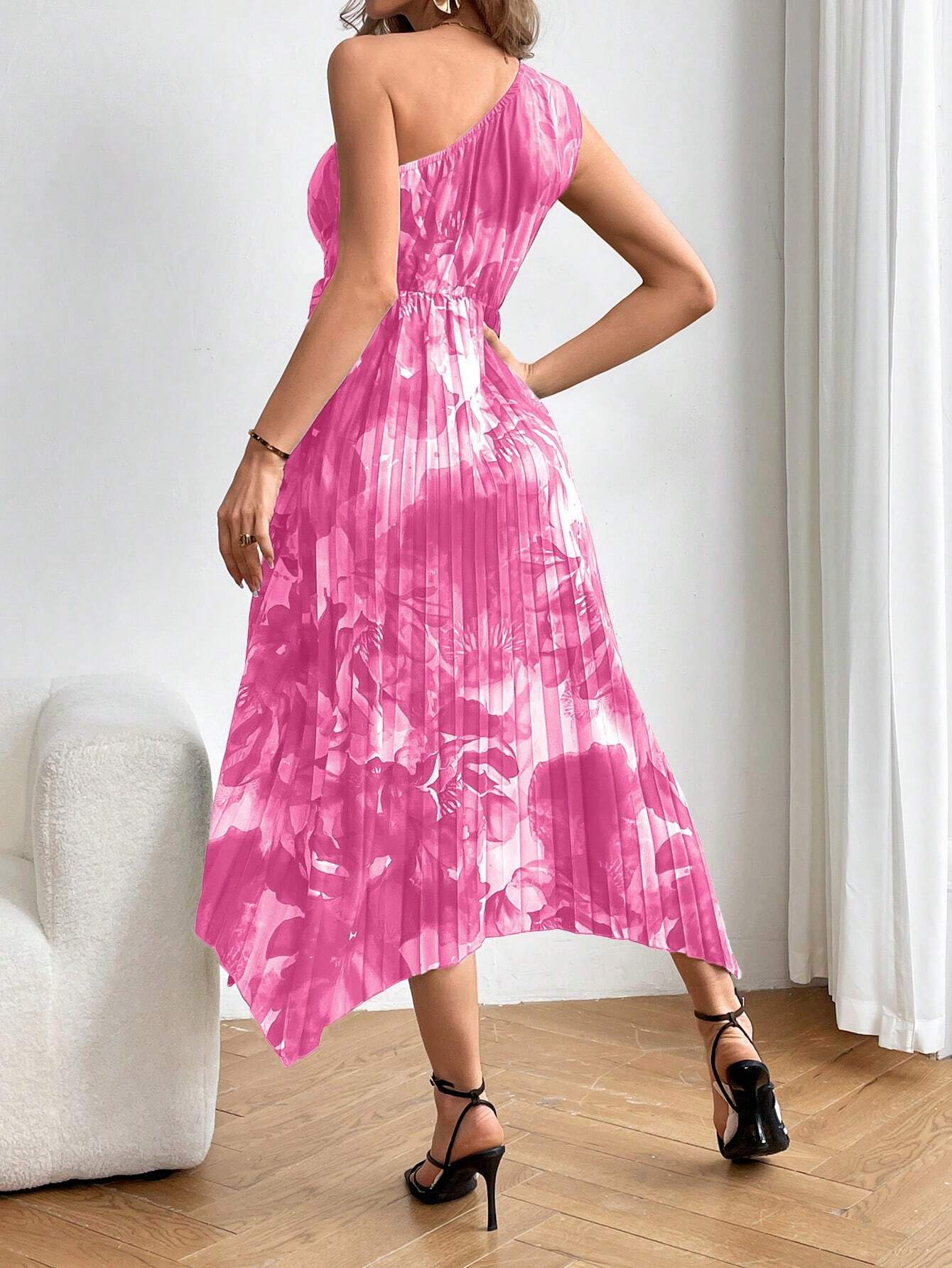  | SHEIN Privé Ladies" Summer Floral Print Single-Shoulder Sleeveless Waist-Ruched Pleated Long Dress With Tiered Hem | Dress | OneHub | OneHub