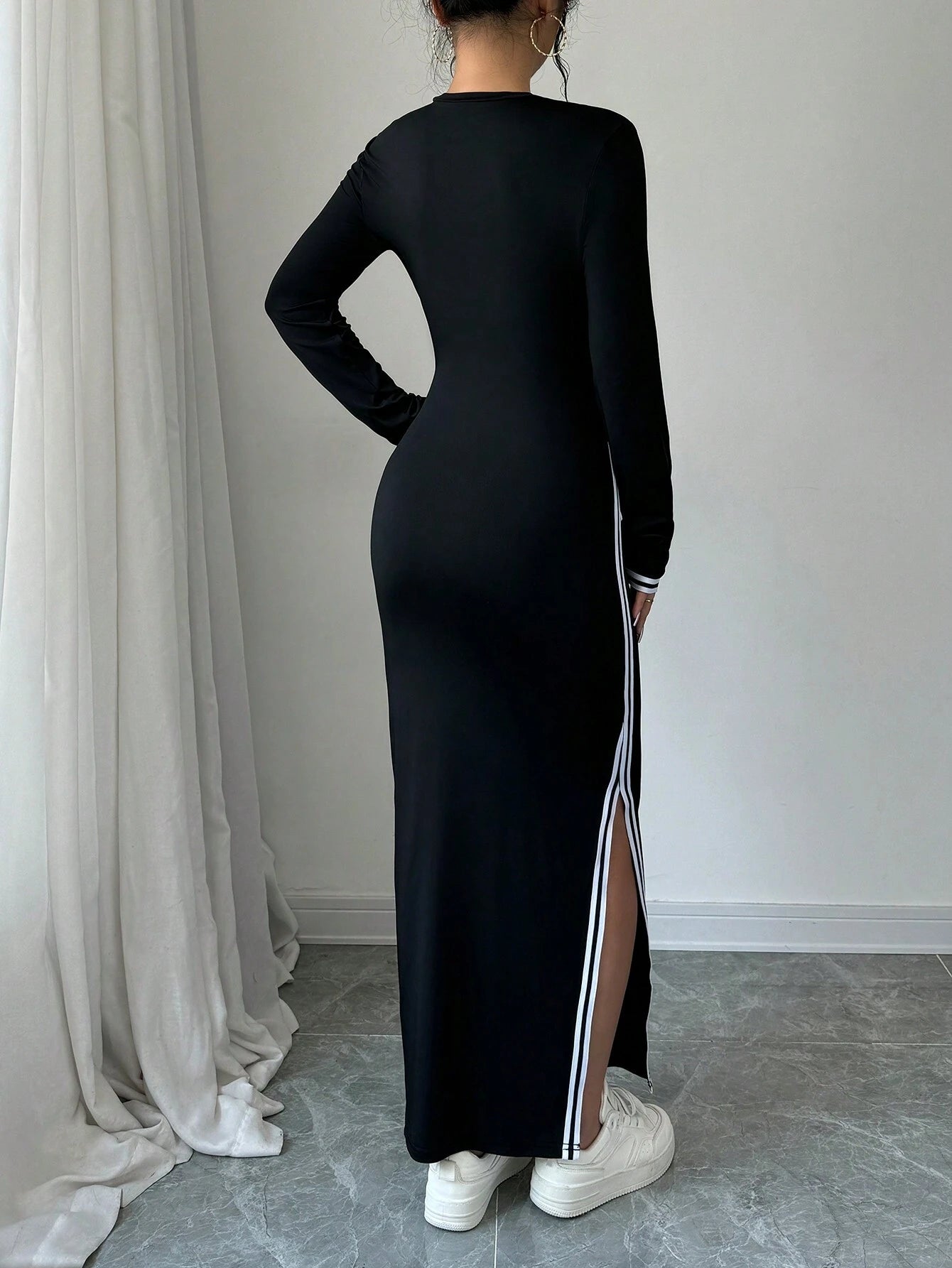  | SHEIN Raffinéa Women Contrast Color Patchwork Round Neck Long Sleeve Single Side Slit Dress Maxi Women Outfit | Dress | Shein | OneHub