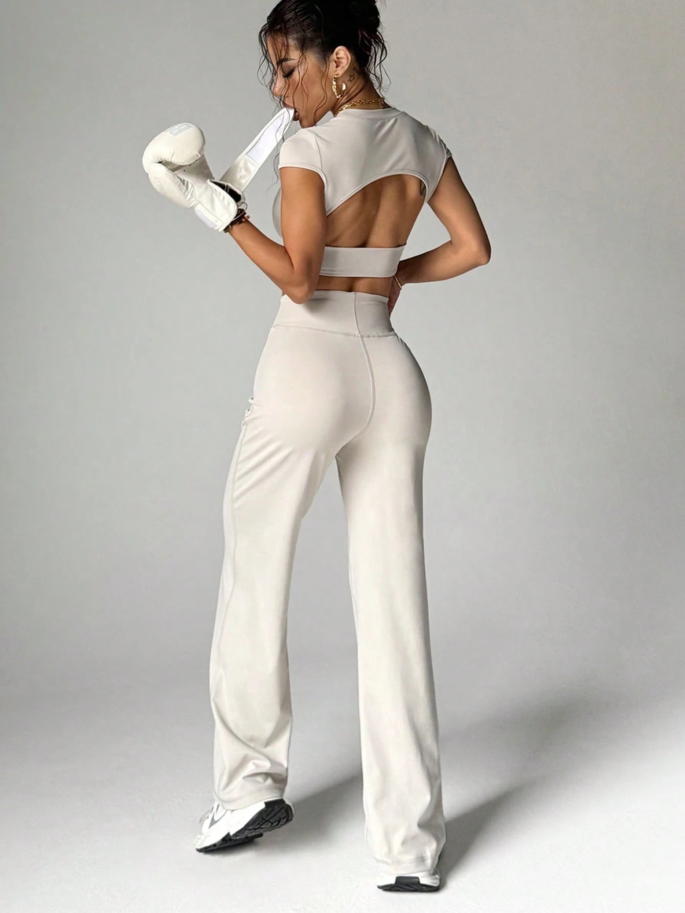 SHEIN Short Sleeve Top + High-Waisted Leggings - Stylish Women's Athleisure Outfit For Gym & Lounge 2025 Breathable Short Sleeve Top And Wide Leg Yoga Pants- Women's Activewear For Yoga & Pilates