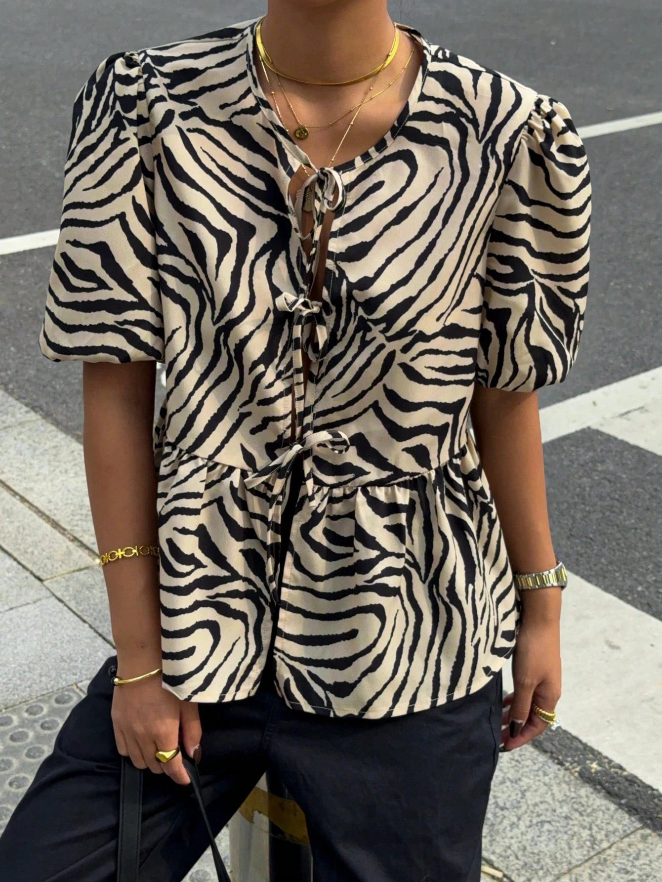 SHEIN Siren Gaze Women's Round Neck Short Sleeve Shirt